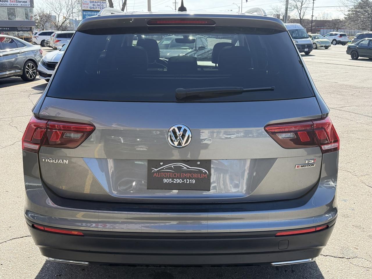 2018 Volkswagen Tiguan SEL 4MOTION    Navi   Pano Roof   Htd Seats Photo