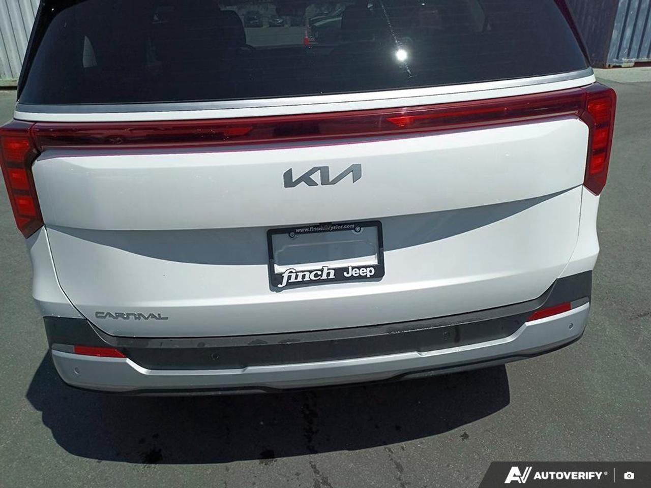 2025 Kia Carnival  Photo