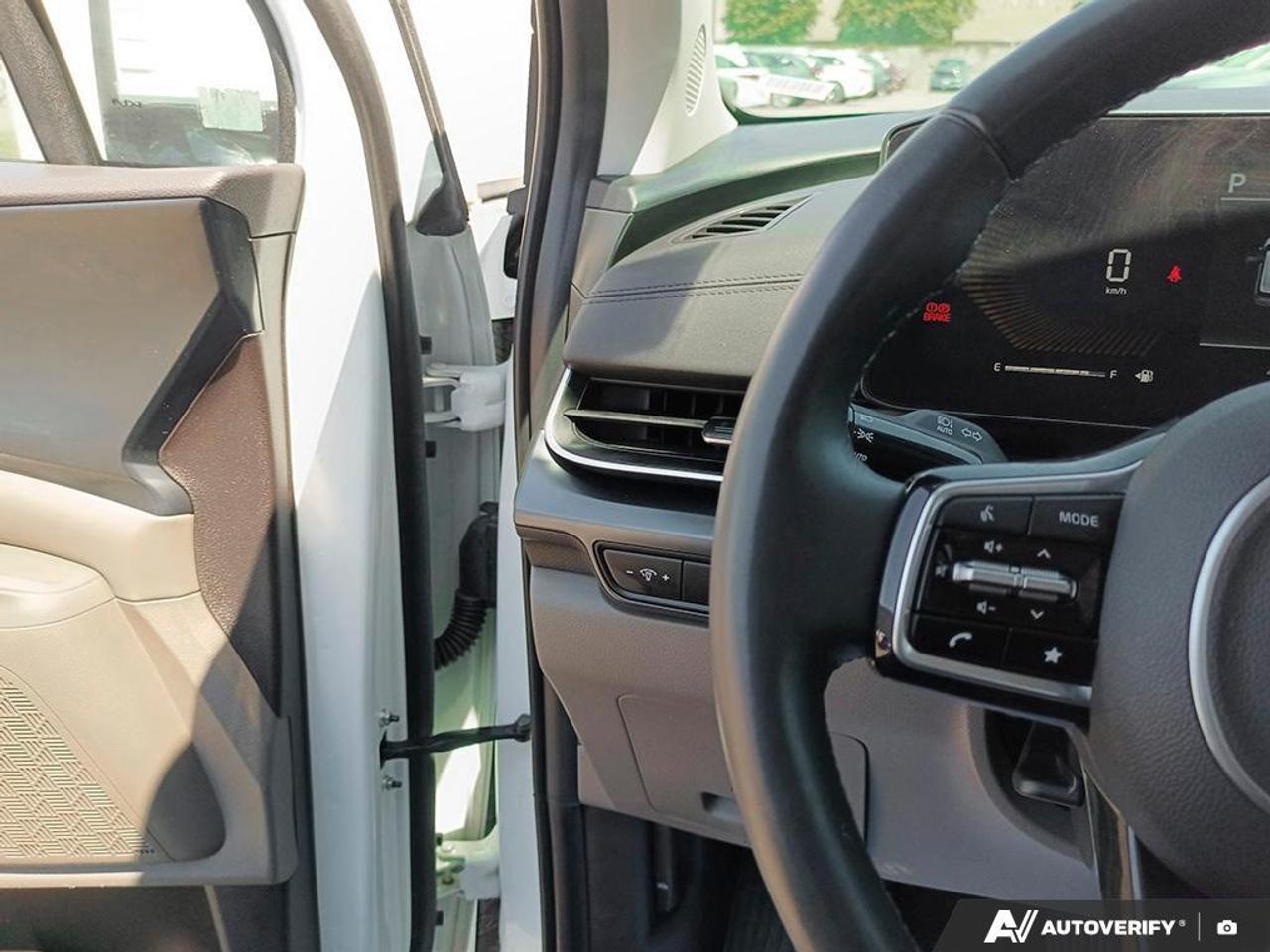 2025 Kia Carnival  Photo