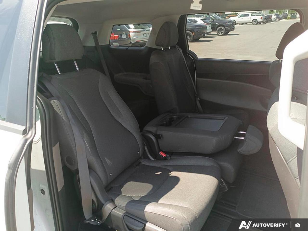 2025 Kia Carnival  Photo