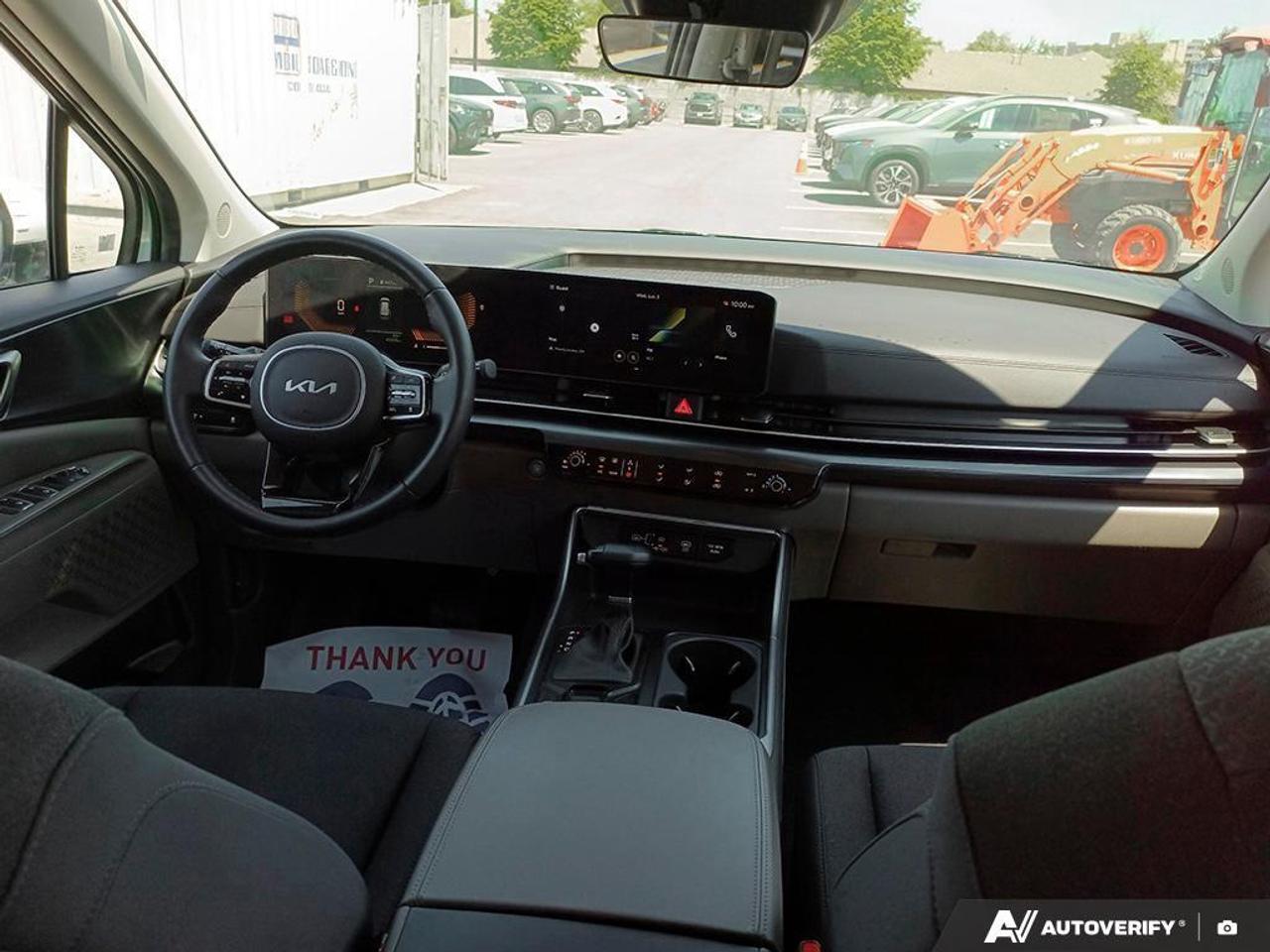 2025 Kia Carnival  Photo
