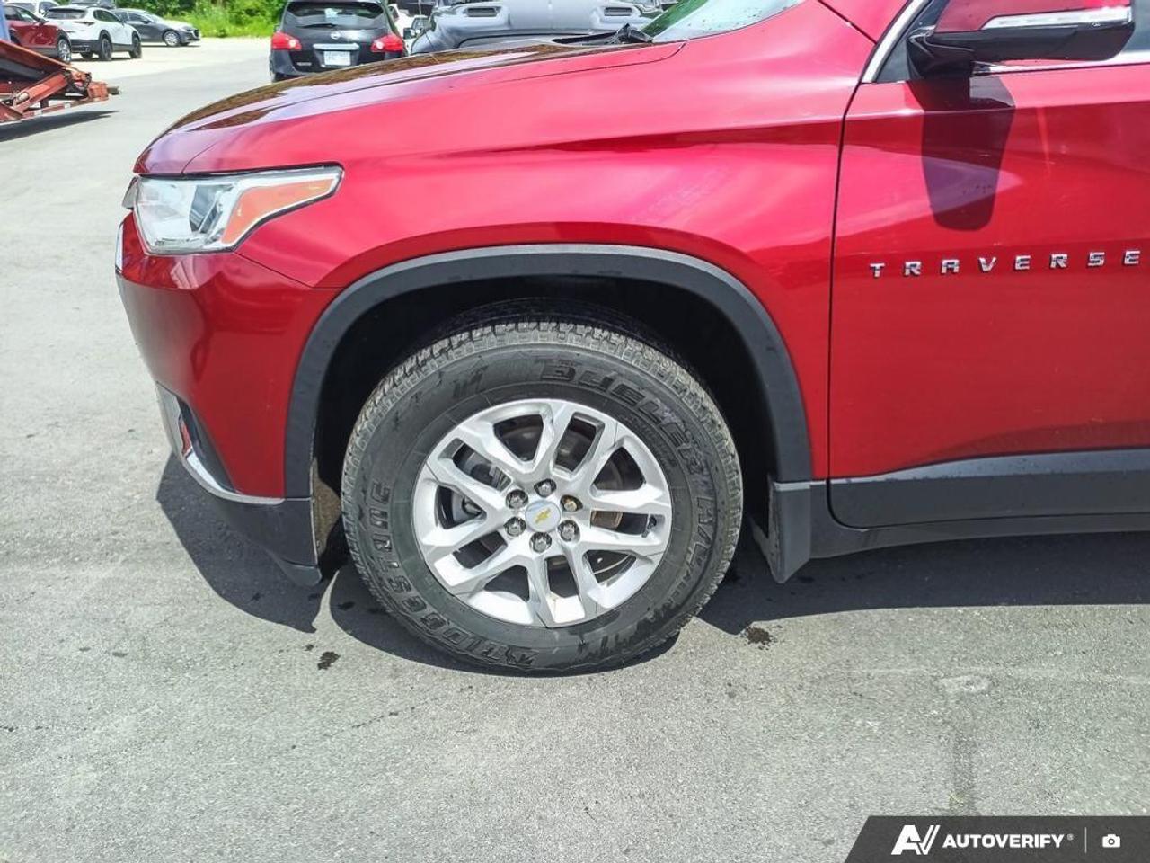2019 Chevrolet Traverse LT Cloth w/1LT Front-Wheel Drive Photo