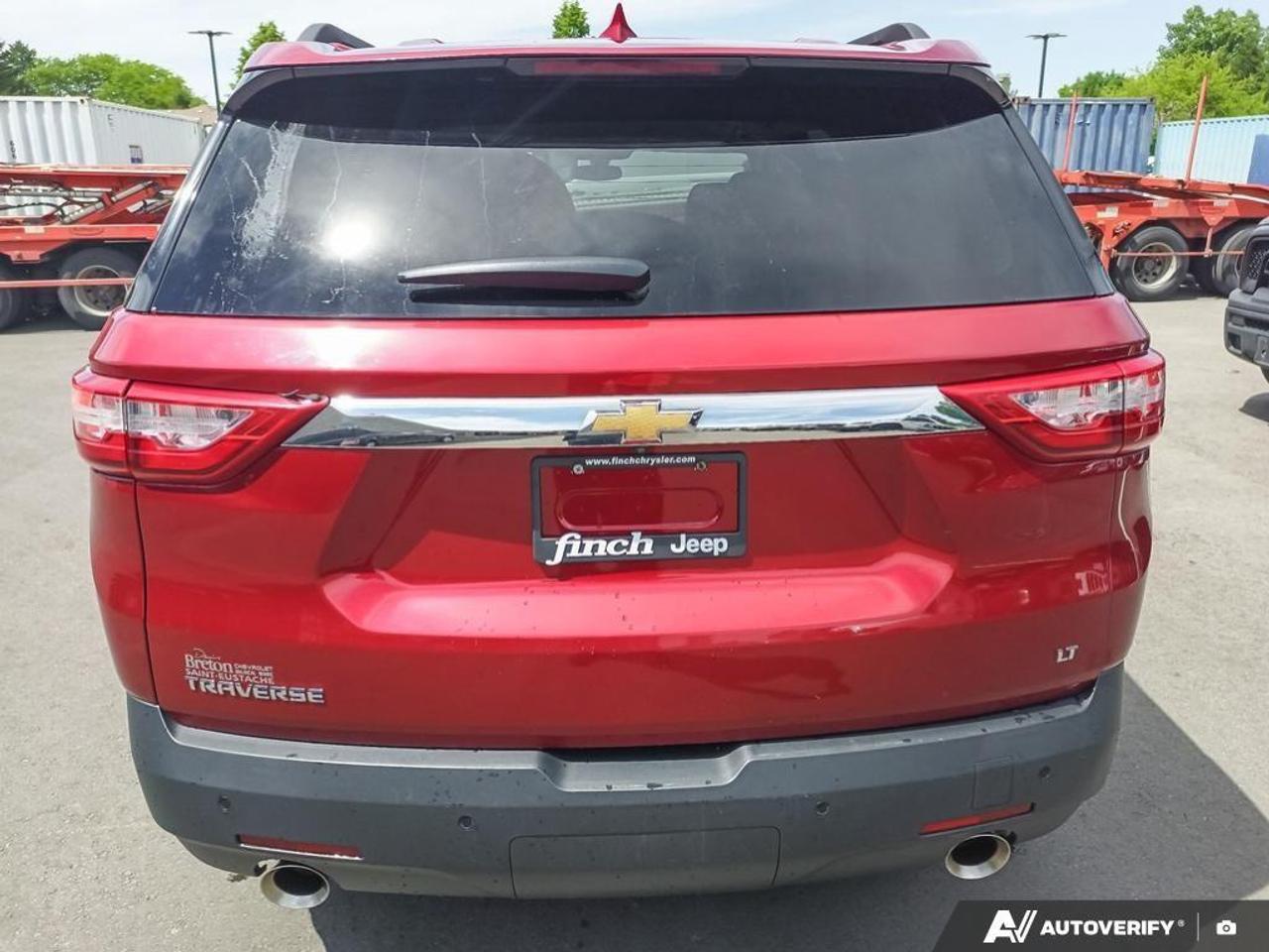 2019 Chevrolet Traverse LT Cloth w/1LT Front-Wheel Drive Photo