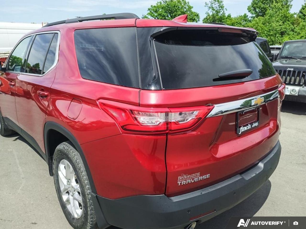 2019 Chevrolet Traverse LT Cloth w/1LT Front-Wheel Drive Photo