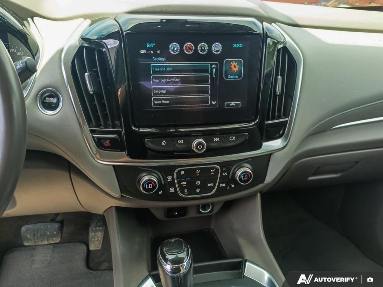 2019 Chevrolet Traverse LT Cloth w/1LT Front-Wheel Drive Photo