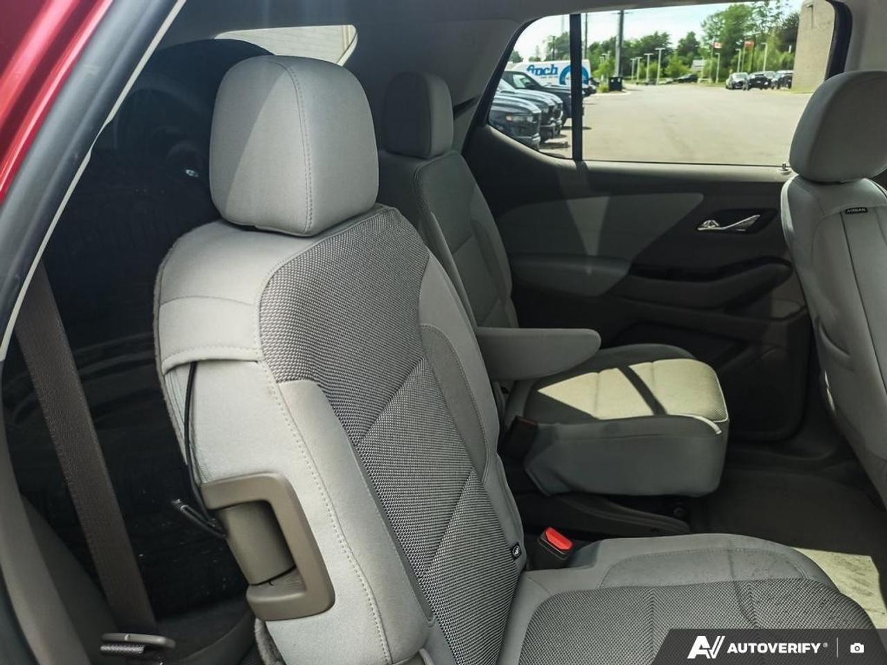 2019 Chevrolet Traverse LT Cloth w/1LT Front-Wheel Drive Photo