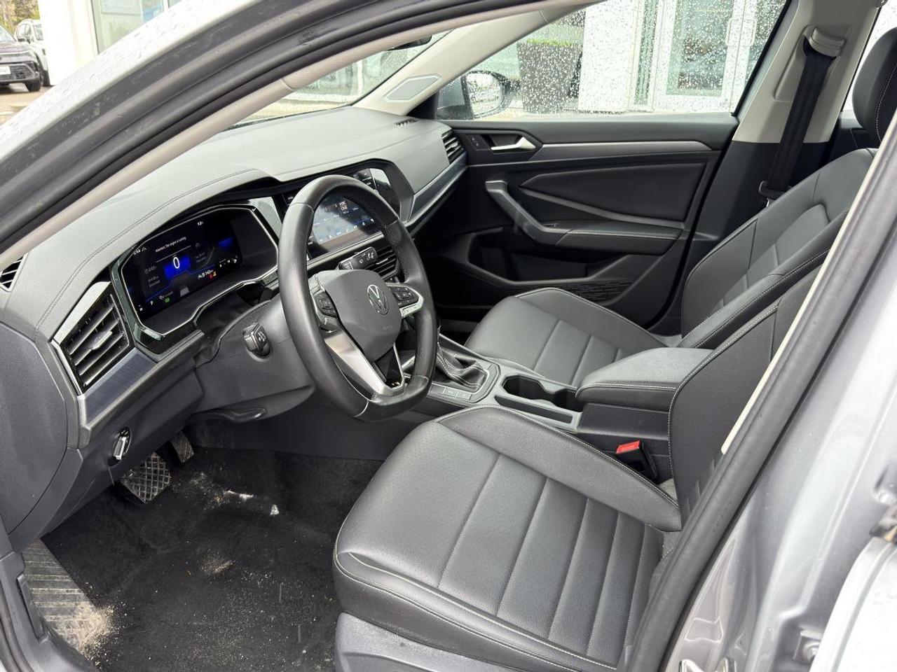 2024 Volkswagen Jetta  Photo