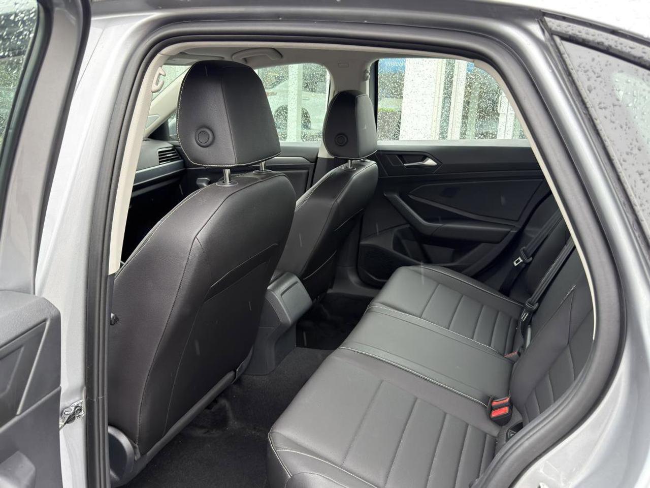 2024 Volkswagen Jetta  Photo
