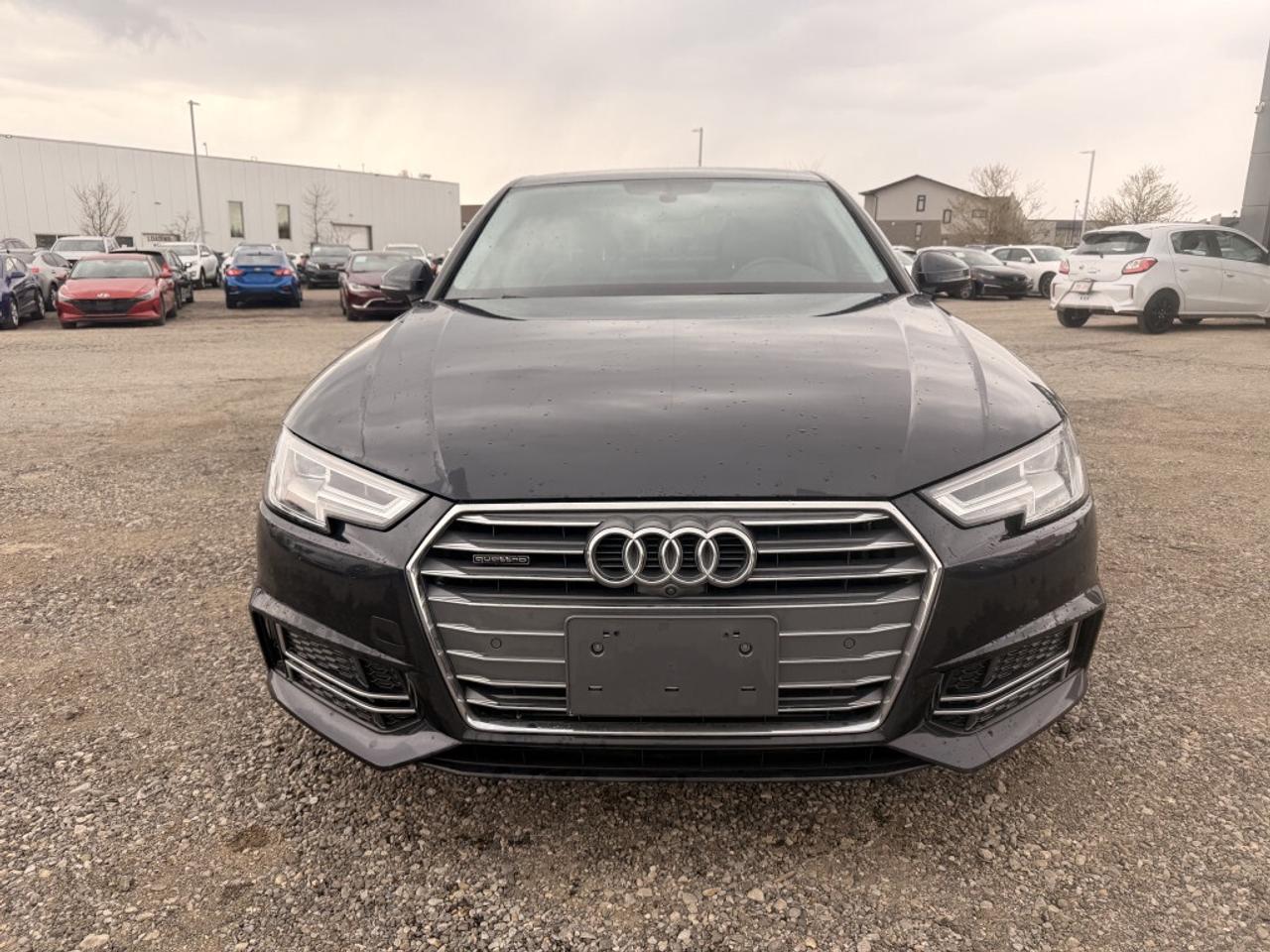 2018 Audi A4 Progressiv Manual  NAV LEATHER SUNROOF HTD SEATS & Photo