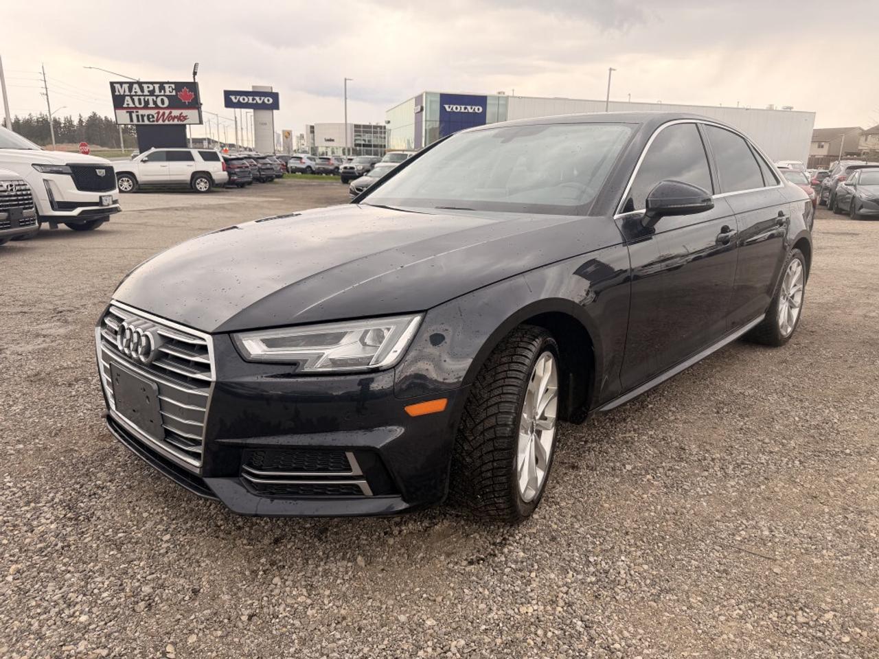 2018 Audi A4 Progressiv Manual  NAV LEATHER SUNROOF HTD SEATS & Photo