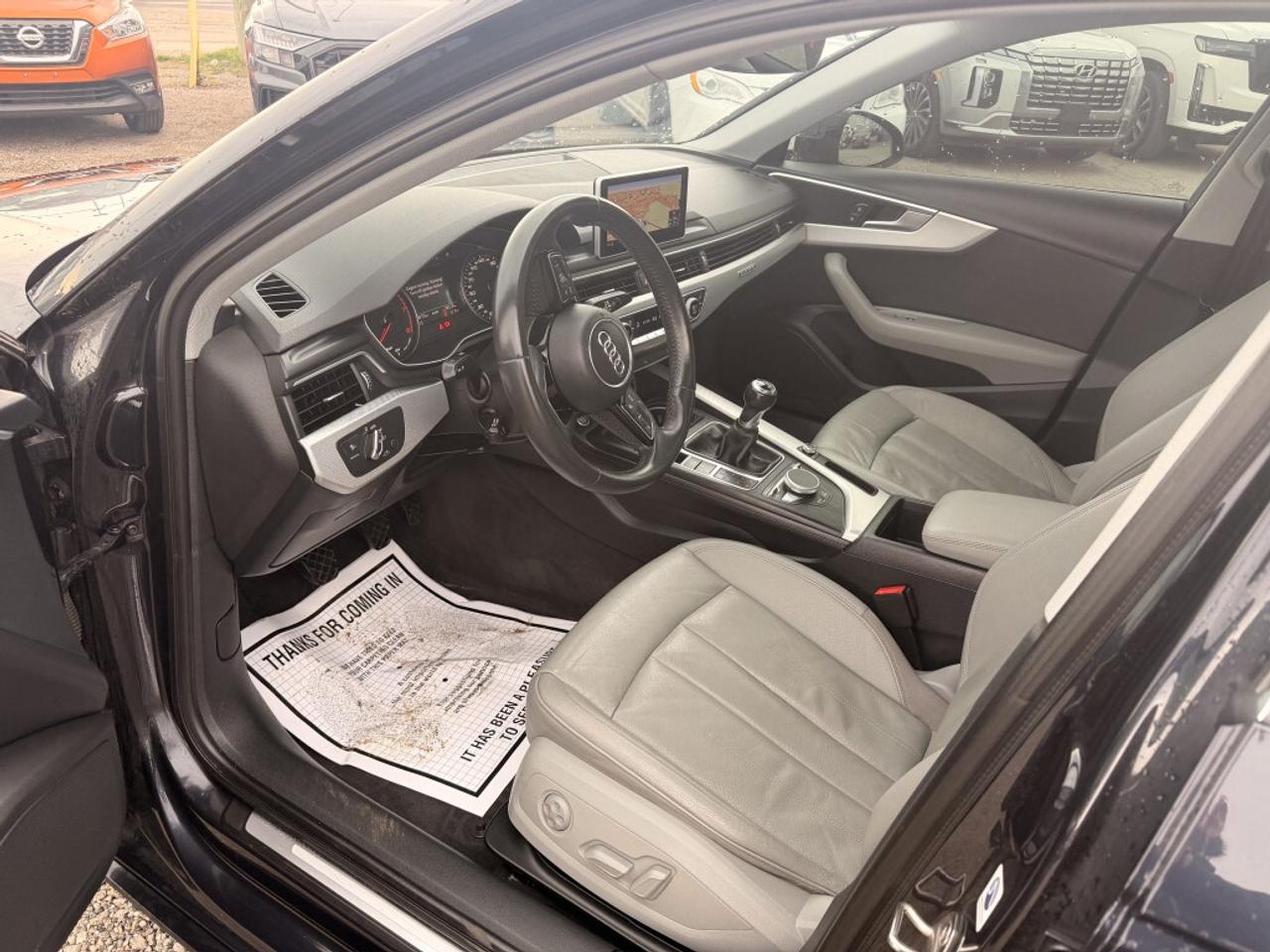 2018 Audi A4 Progressiv Manual  NAV LEATHER SUNROOF HTD SEATS & Photo