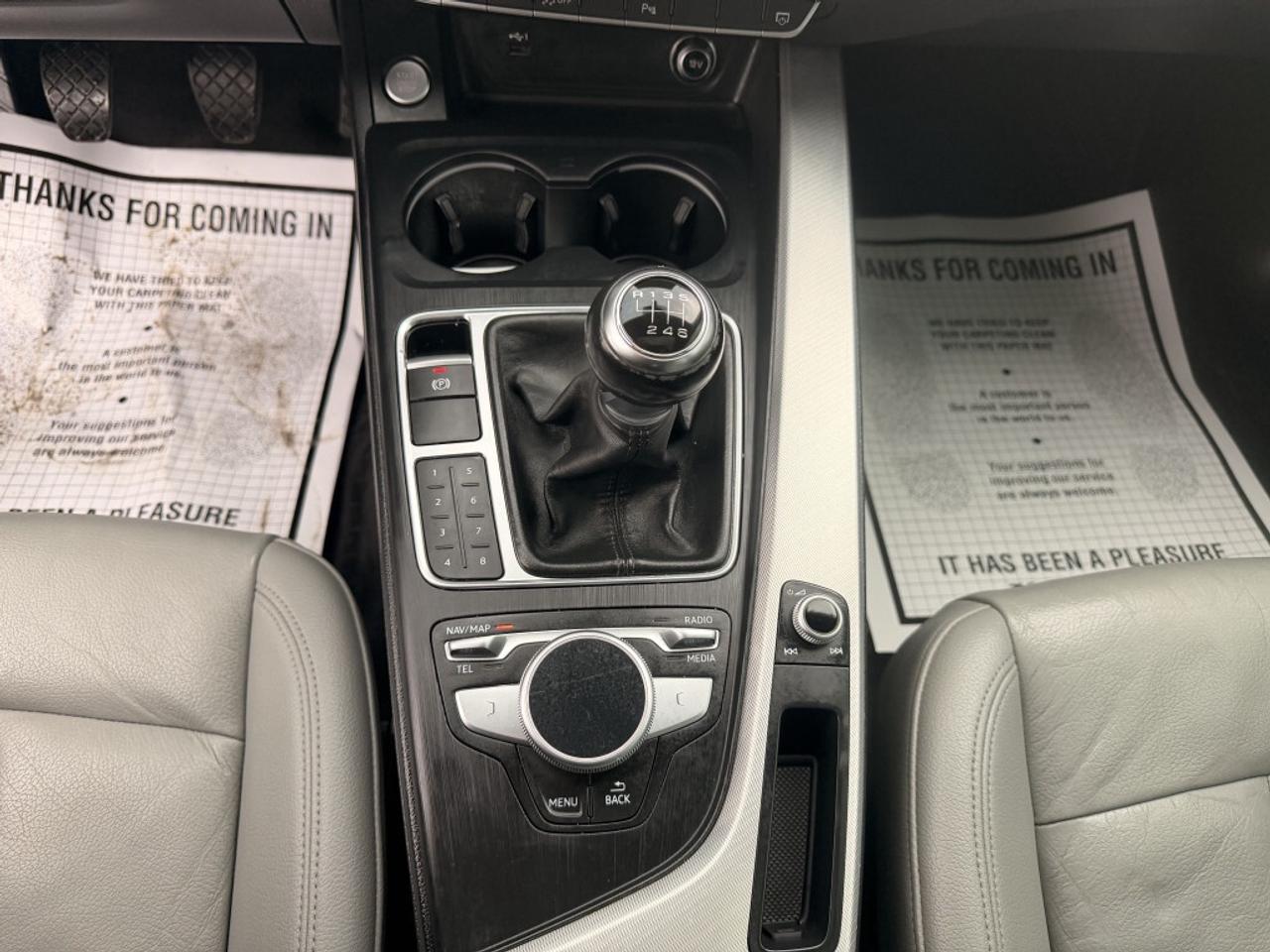 2018 Audi A4 Progressiv Manual  NAV LEATHER SUNROOF HTD SEATS & Photo
