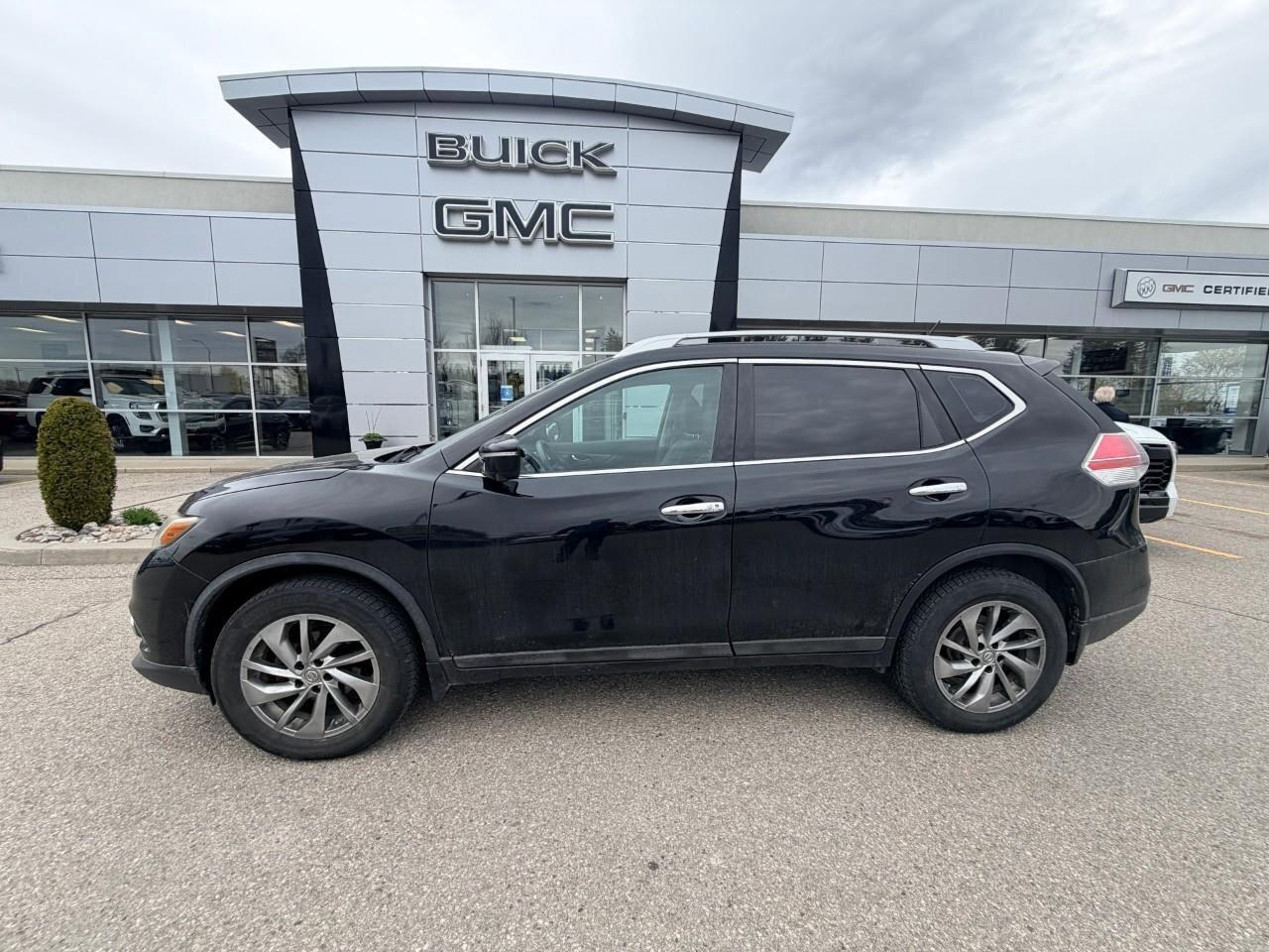 2015 Nissan Rogue SLSL, 2.7L 4-CYL, AWD, ALLOYS, LEATHER, NAV, BOSE, Photo2