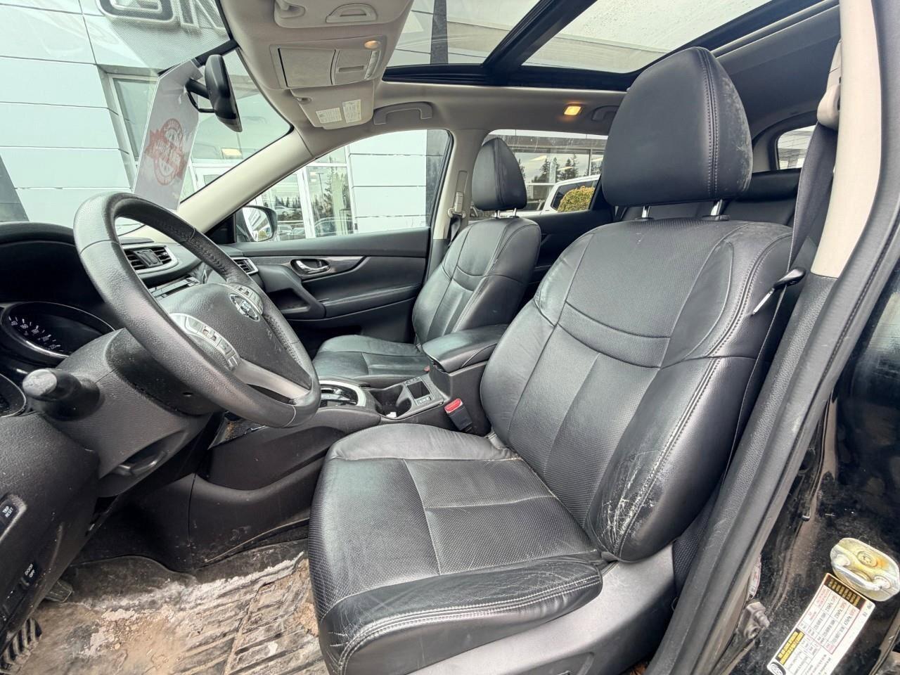 2015 Nissan Rogue SLSL, 2.7L 4-CYL, AWD, ALLOYS, LEATHER, NAV, BOSE, Photo