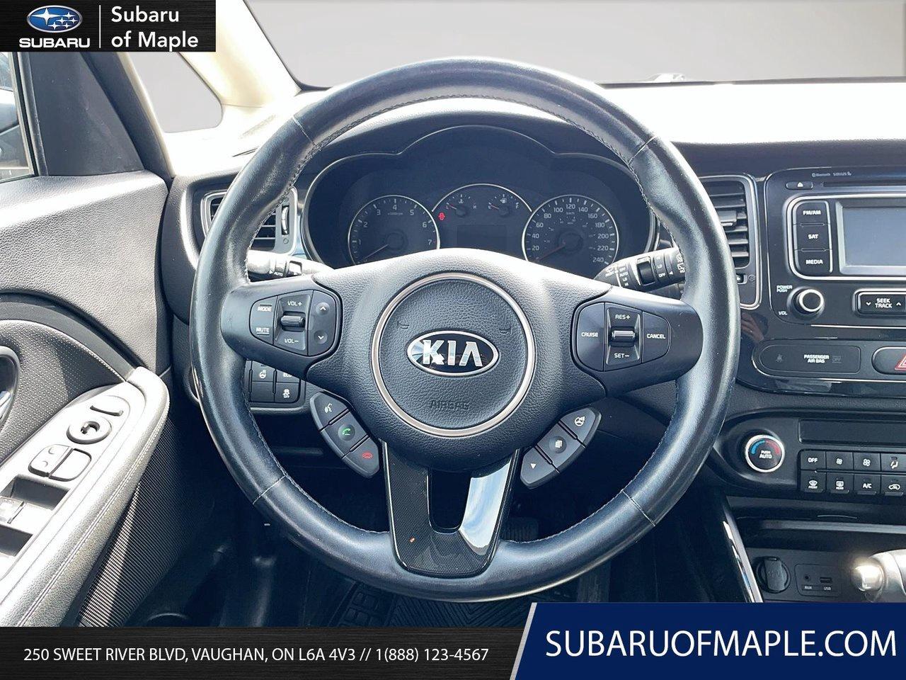 2014 Kia Rondo  Photo