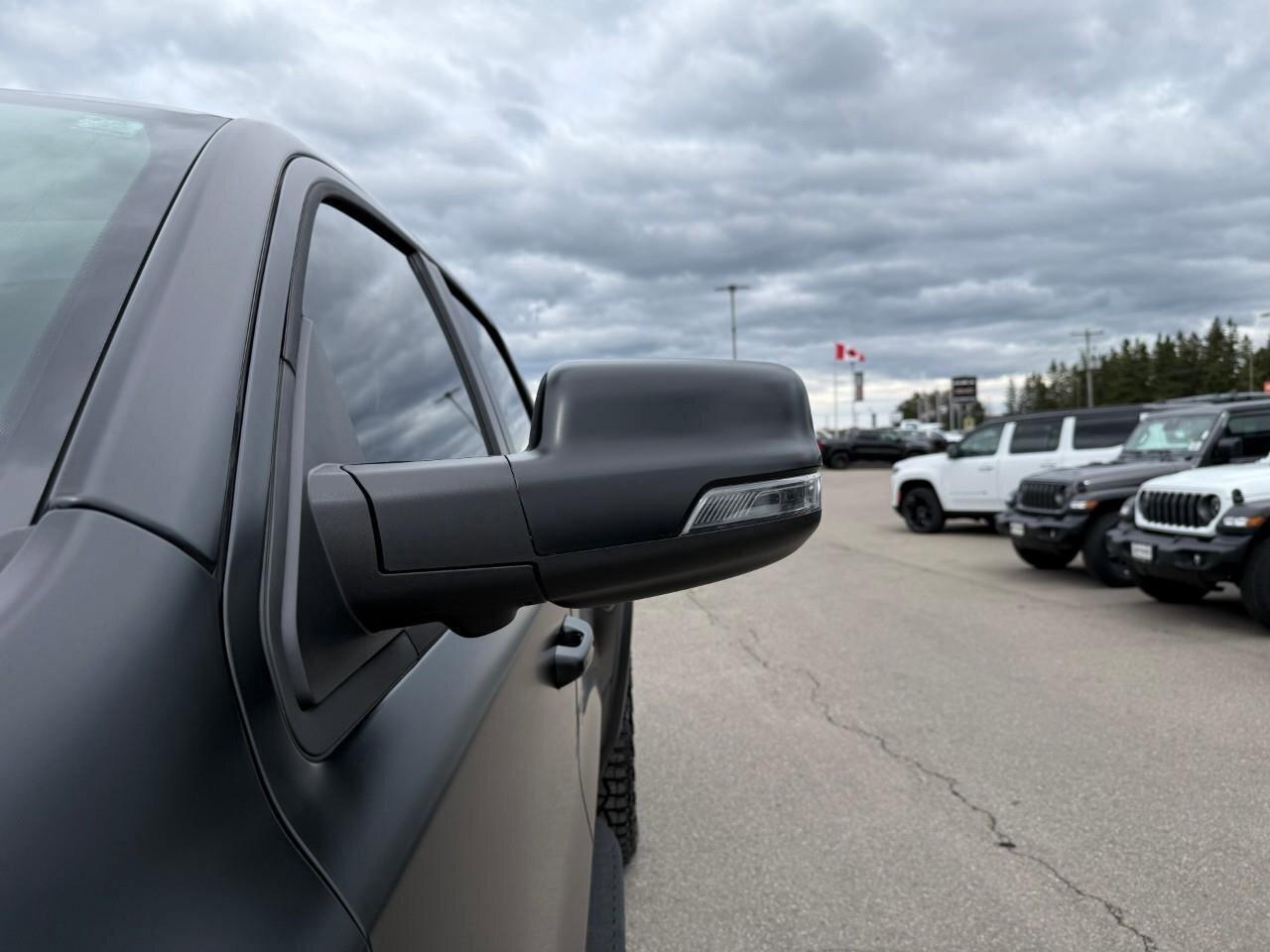 2025 RAM 1500  Photo