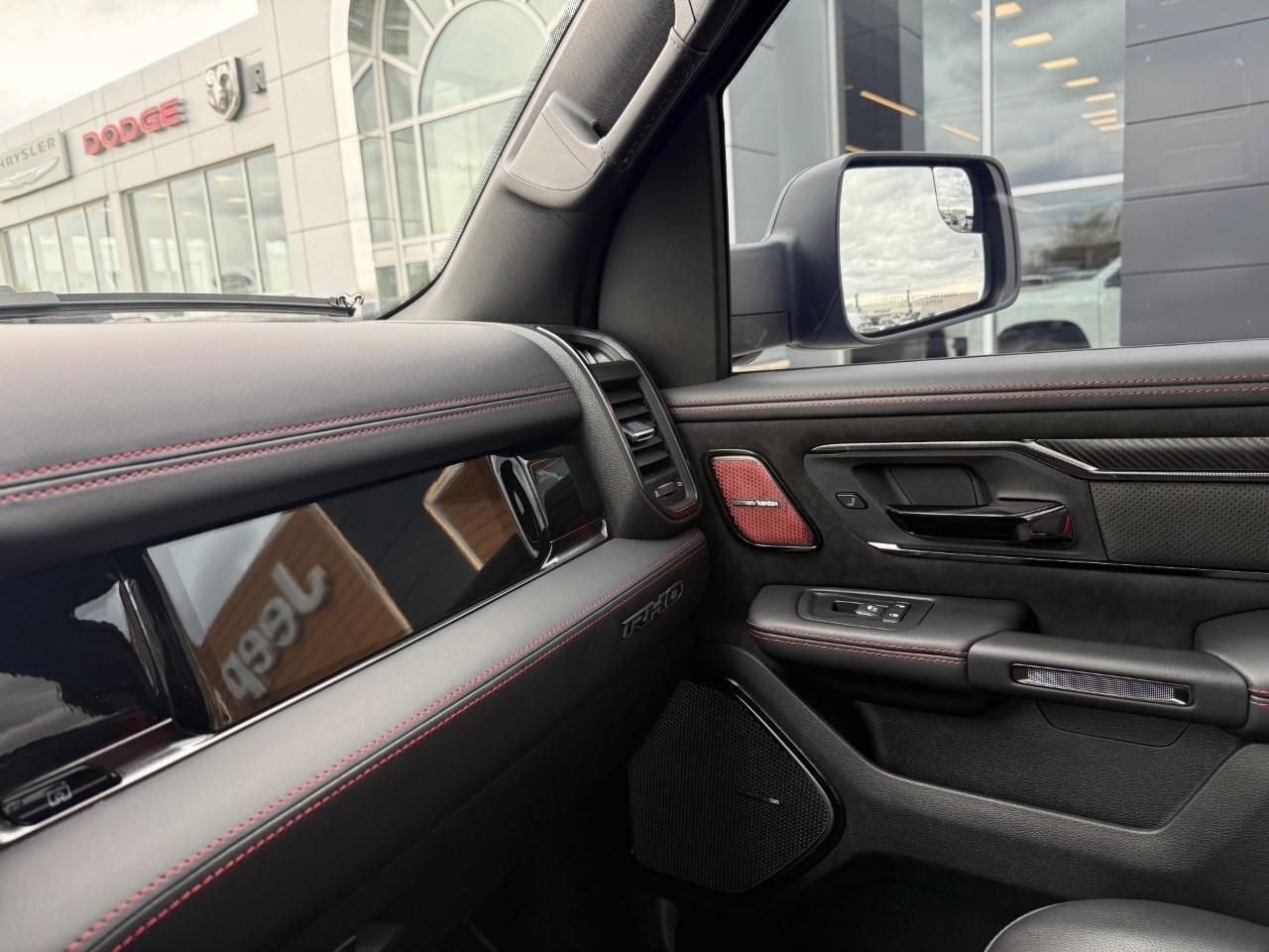 2025 RAM 1500  Photo