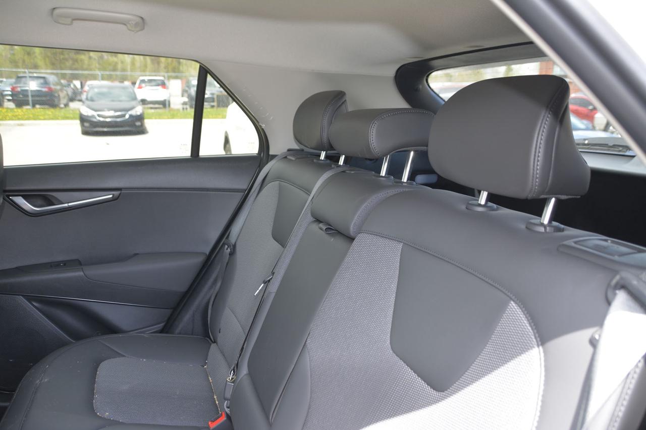 2025 Kia Niro Plug-In Hybrid NIRO PHEV EX Photo
