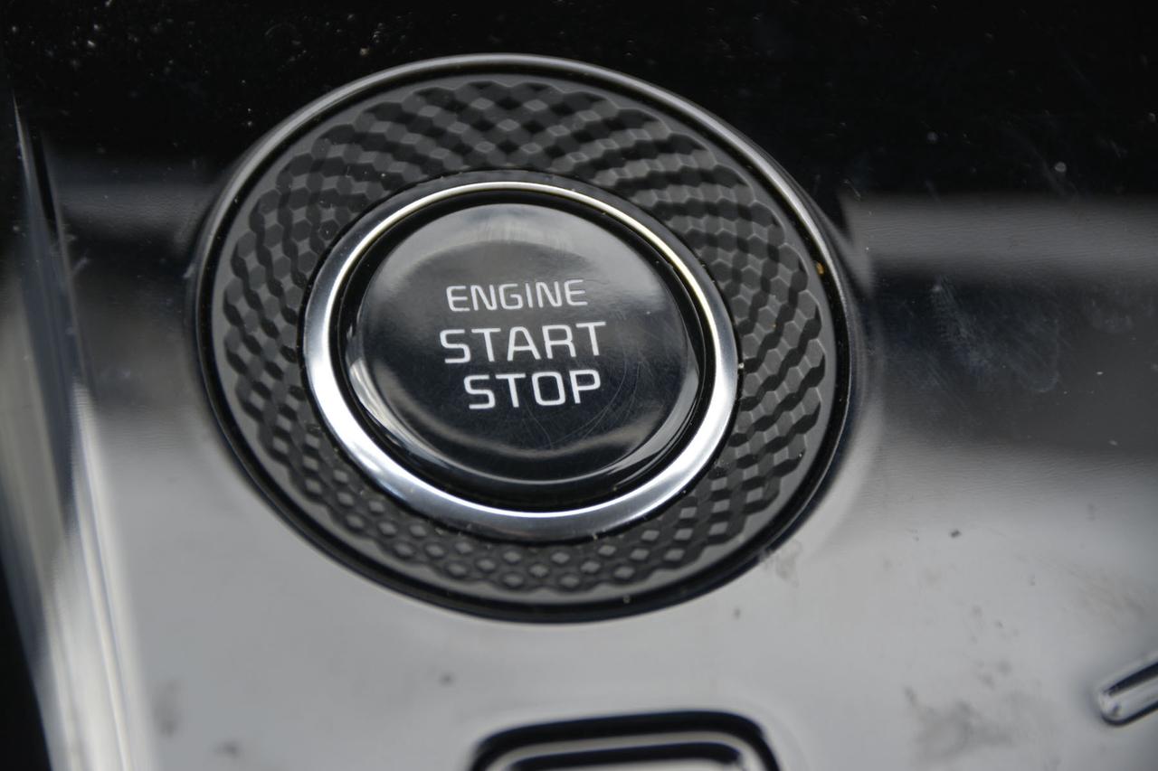 2025 Kia Niro Plug-In Hybrid NIRO PHEV EX Photo