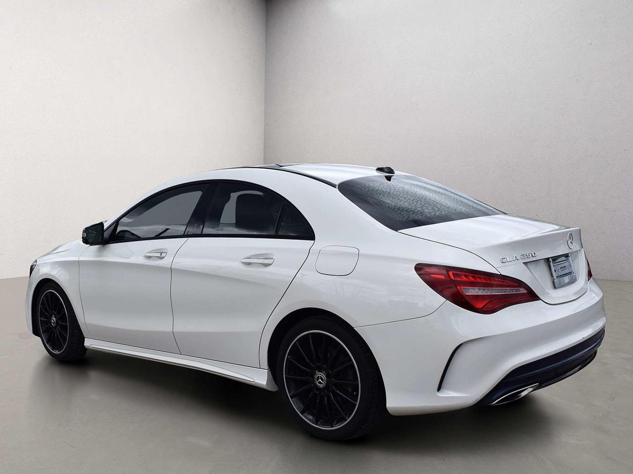 2018 Mercedes-Benz CLA-Class CLA250 4MATIC Navi Panoramic Sunroof Photo