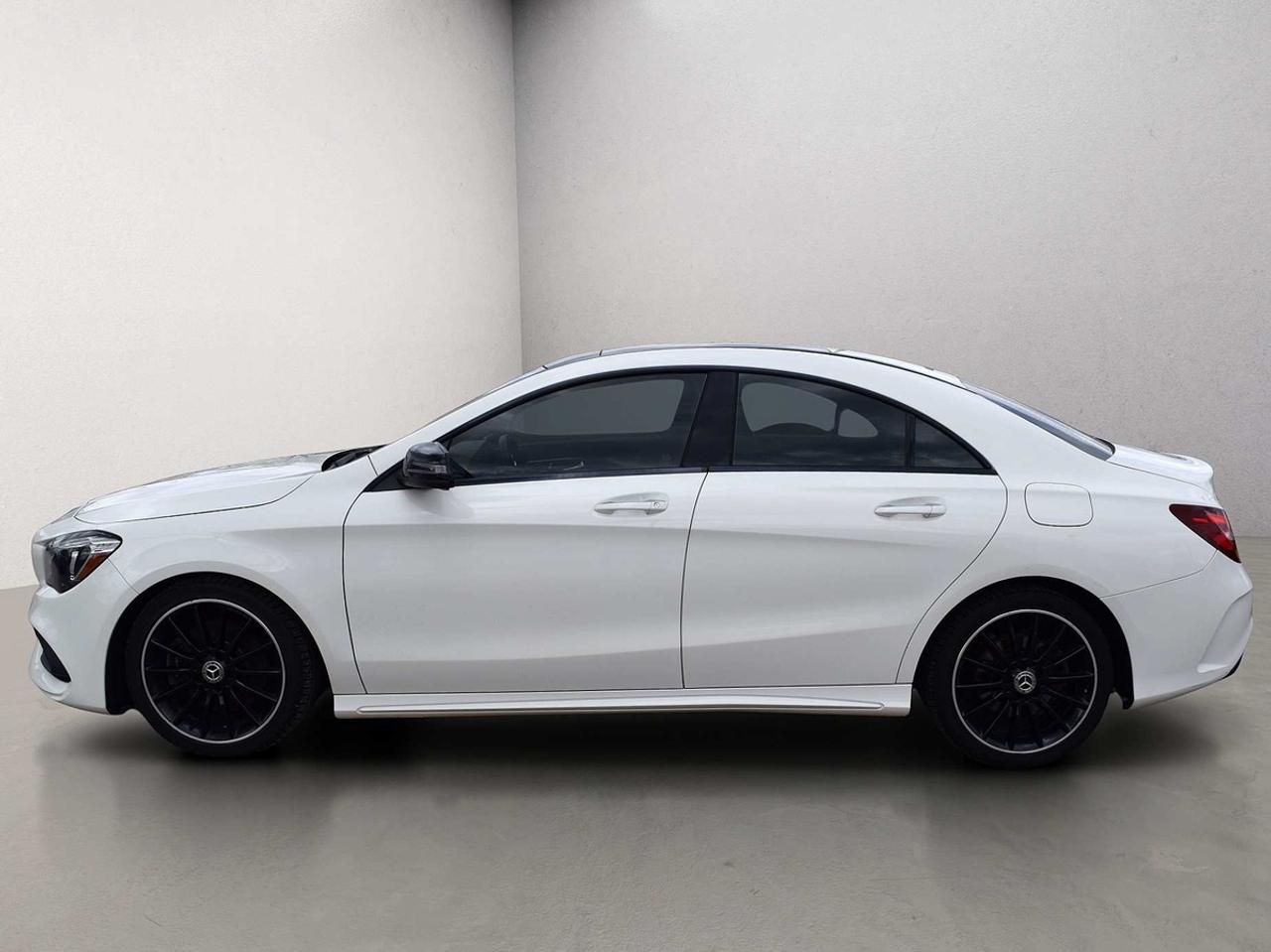 2018 Mercedes-Benz CLA-Class CLA250 4MATIC Navi Panoramic Sunroof Photo