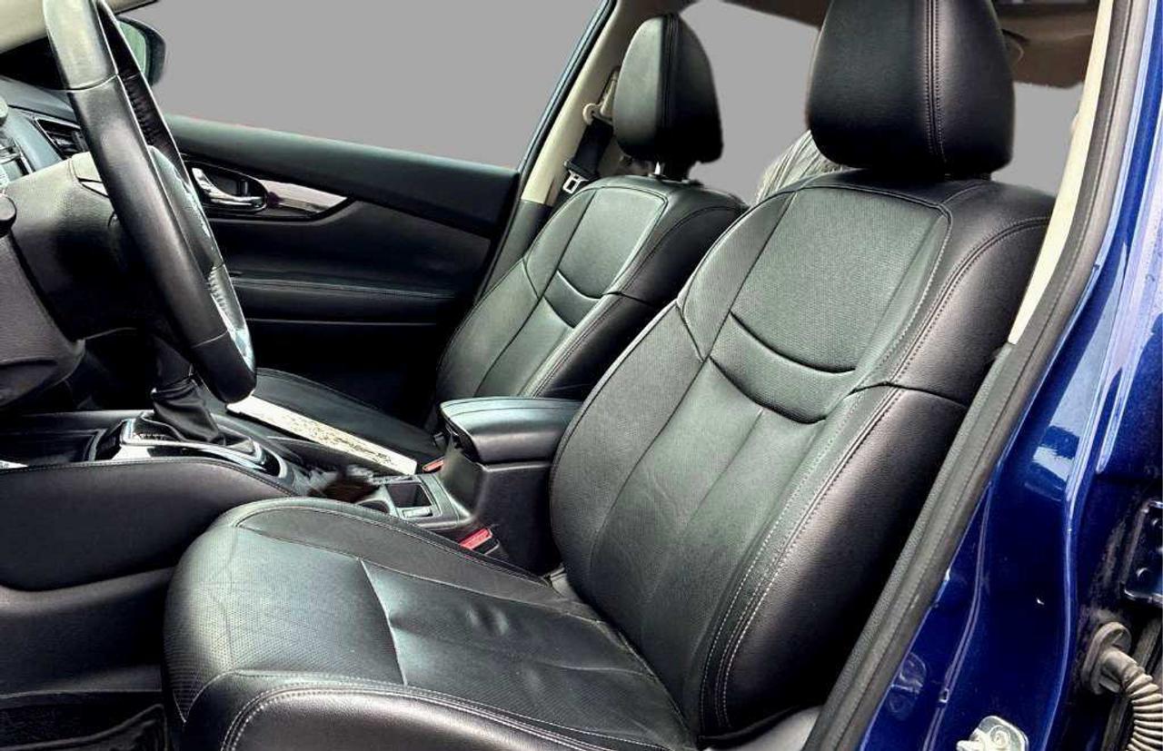 2018 Nissan Rogue SL Leather Navi Panoramic Sunroof Photo