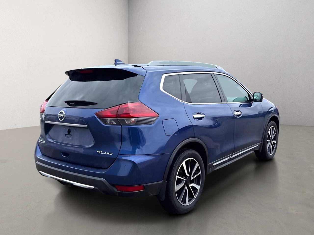 2018 Nissan Rogue SL Leather Navi Panoramic Sunroof Photo