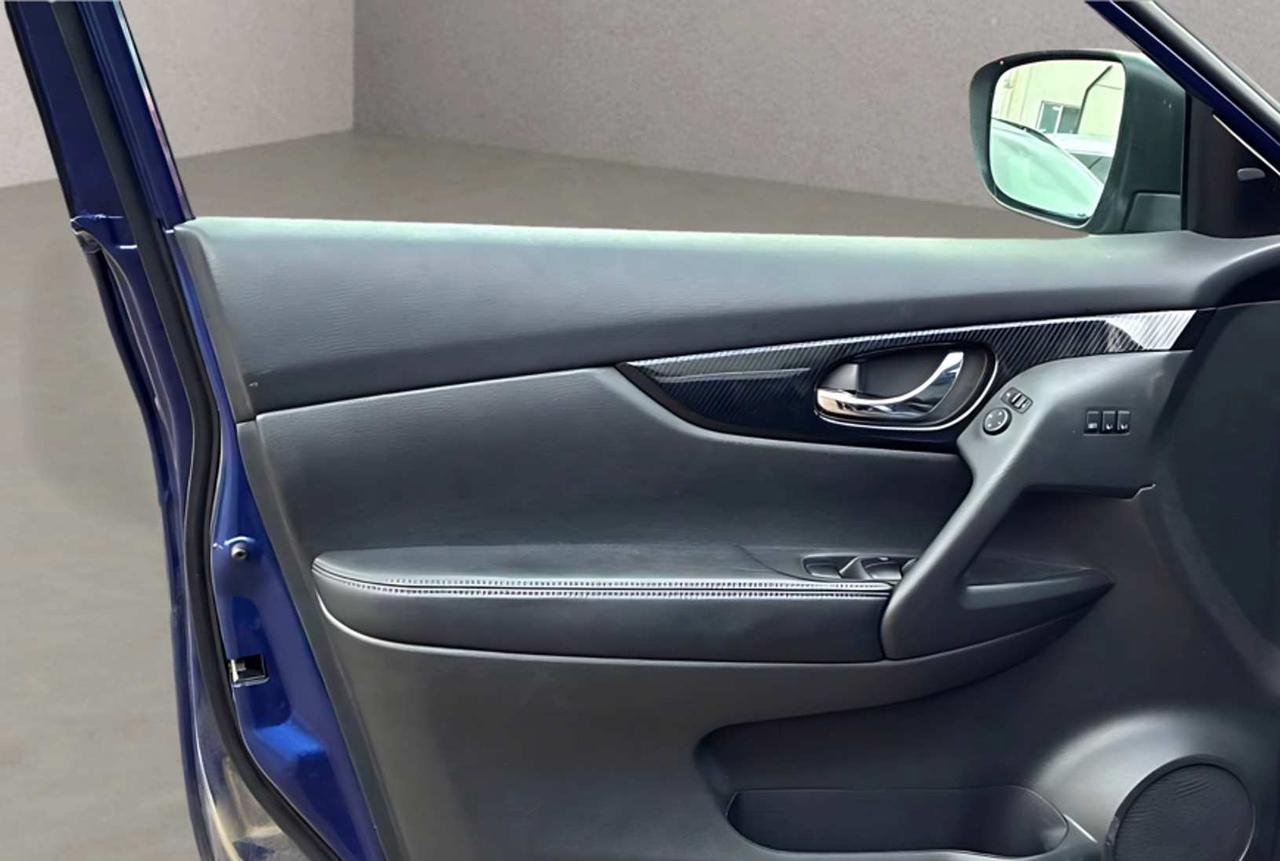 2018 Nissan Rogue SL Leather Navi Panoramic Sunroof Photo