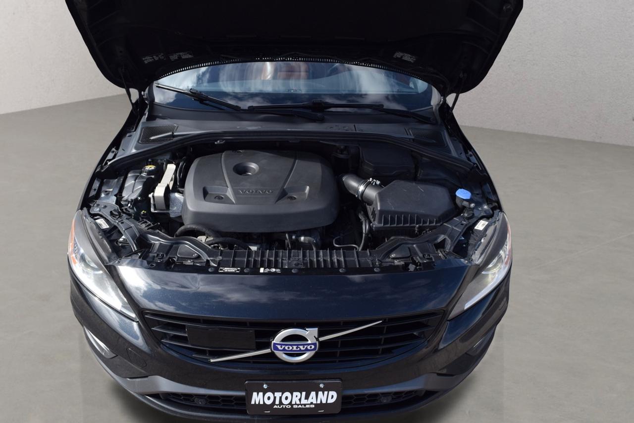 2018 Volvo V60 Dynamic AWD Navigation Photo