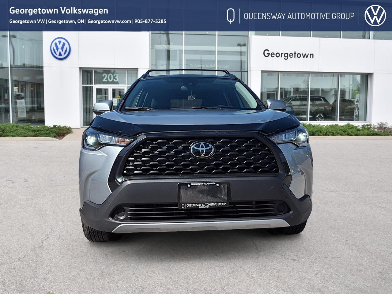 2022 Toyota Corolla Cross LE Carplay   Pano Roof   Heated Seats Photo