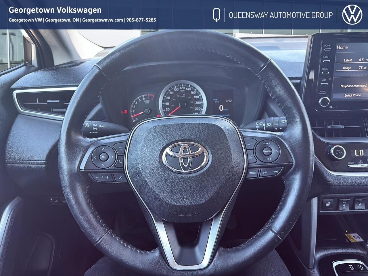 2022 Toyota Corolla Cross LE Carplay   Pano Roof   Heated Seats Photo