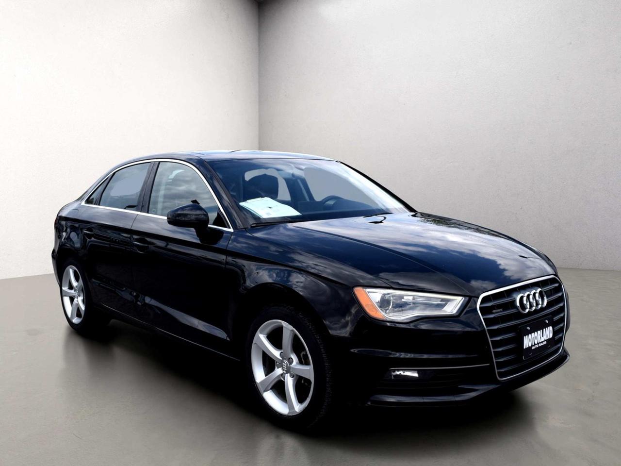 2016 Audi A3 Komfort AWD Panoramic Sunroof Photo