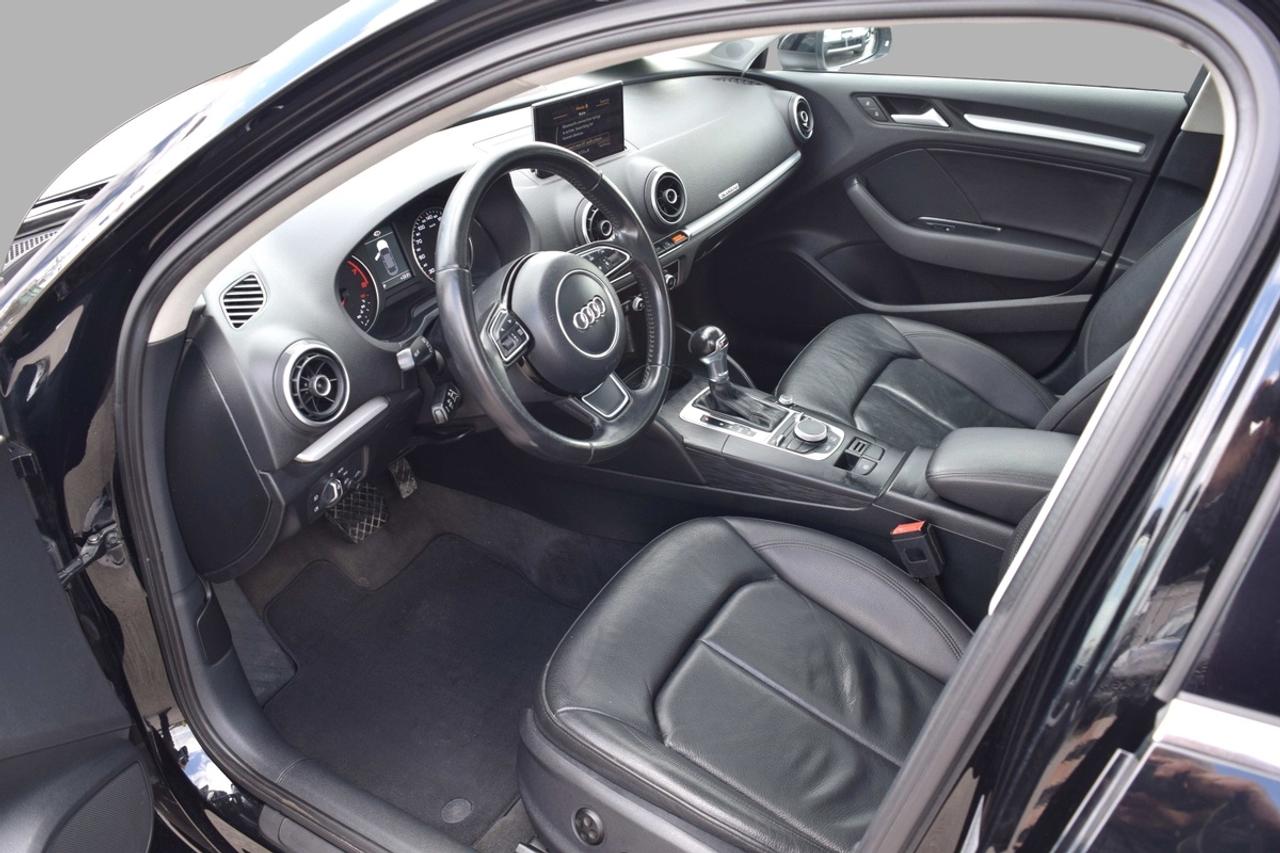 2016 Audi A3 Komfort AWD Panoramic Sunroof Photo