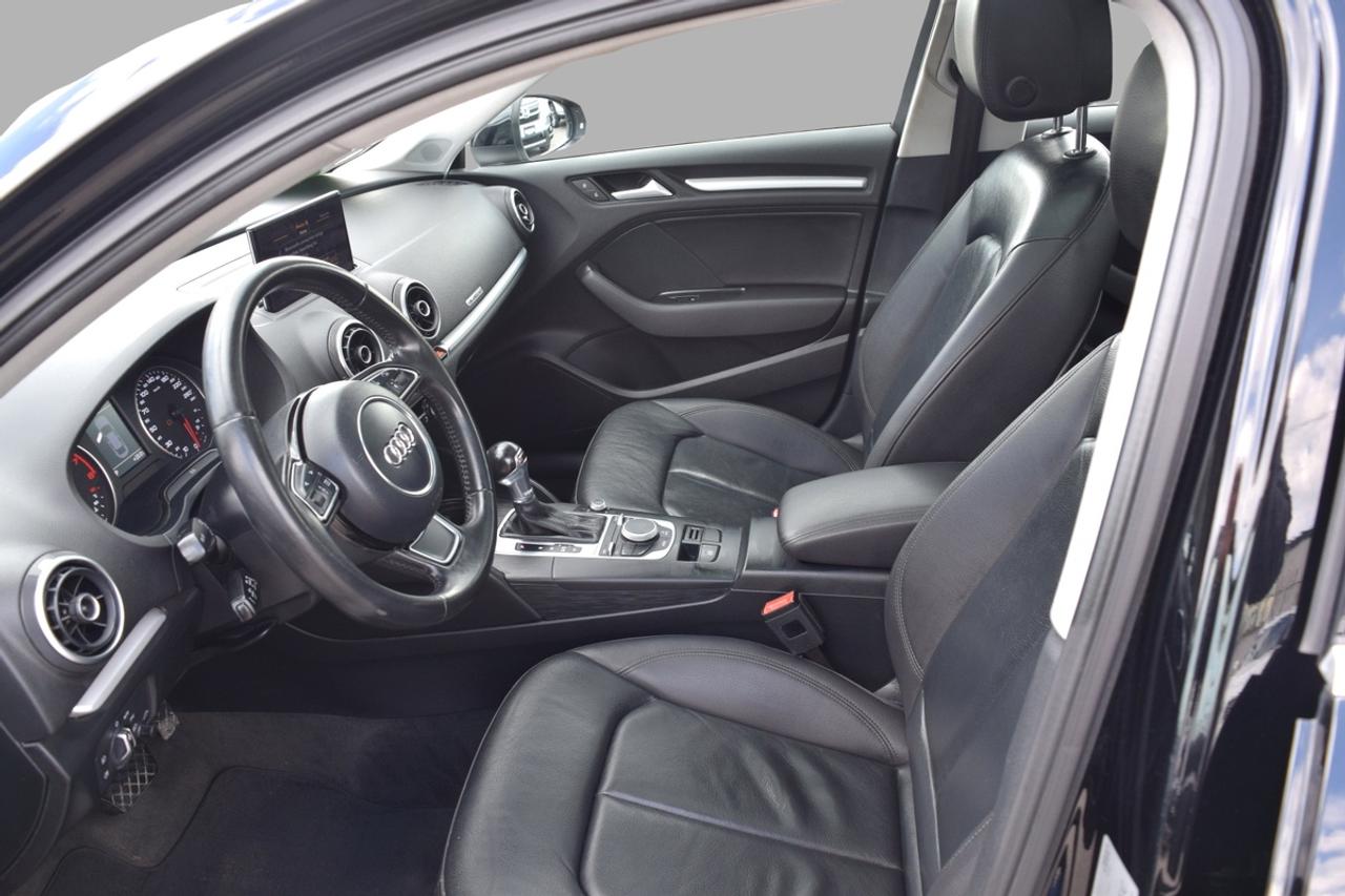 2016 Audi A3 Komfort AWD Panoramic Sunroof Photo