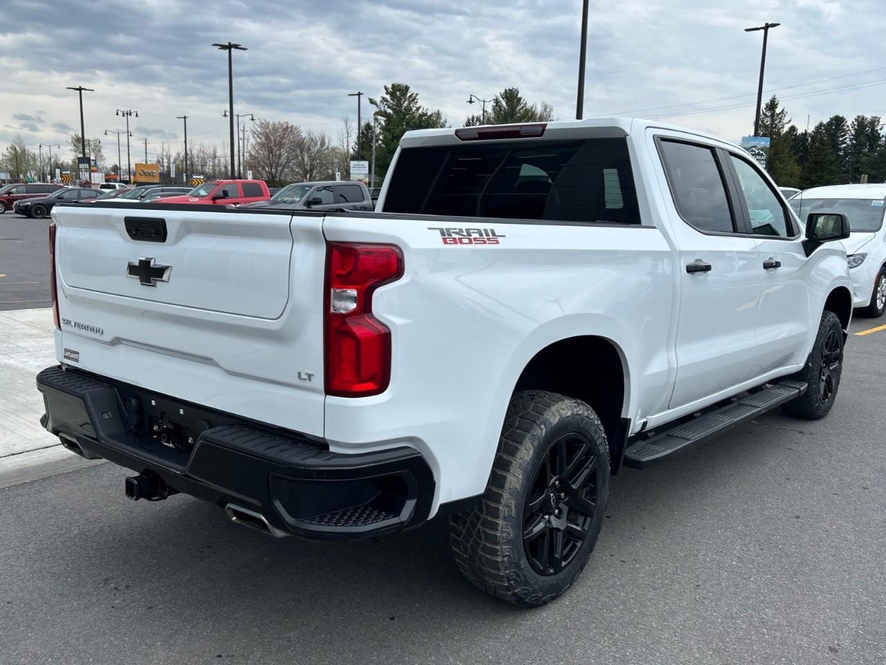 2022 Chevrolet Silverado 1500 LT Trail Boss One owner/ No accidents Photo