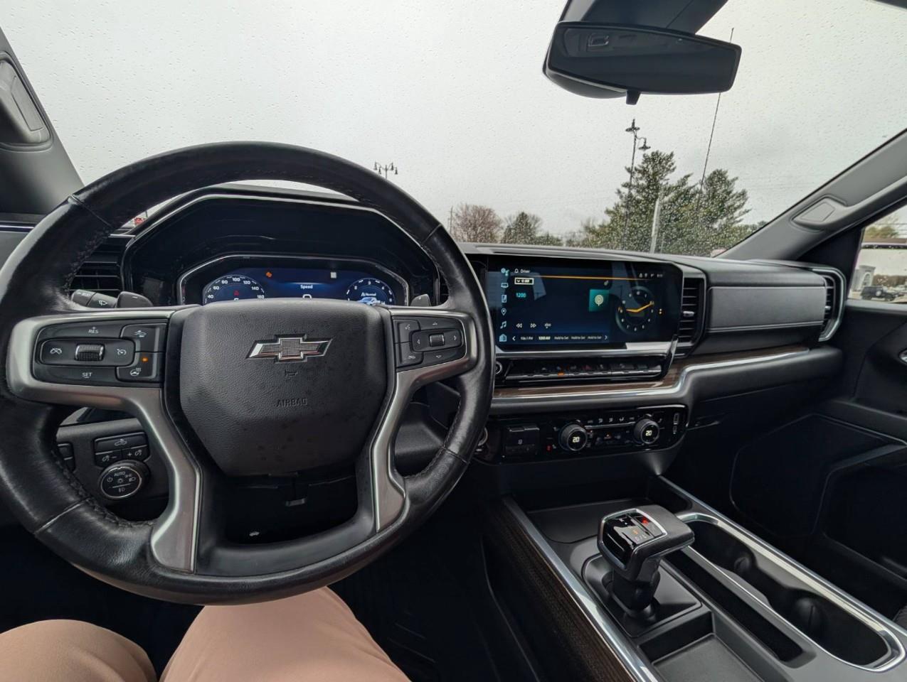 2022 Chevrolet Silverado 1500 LT Trail Boss One owner/ No accidents Photo