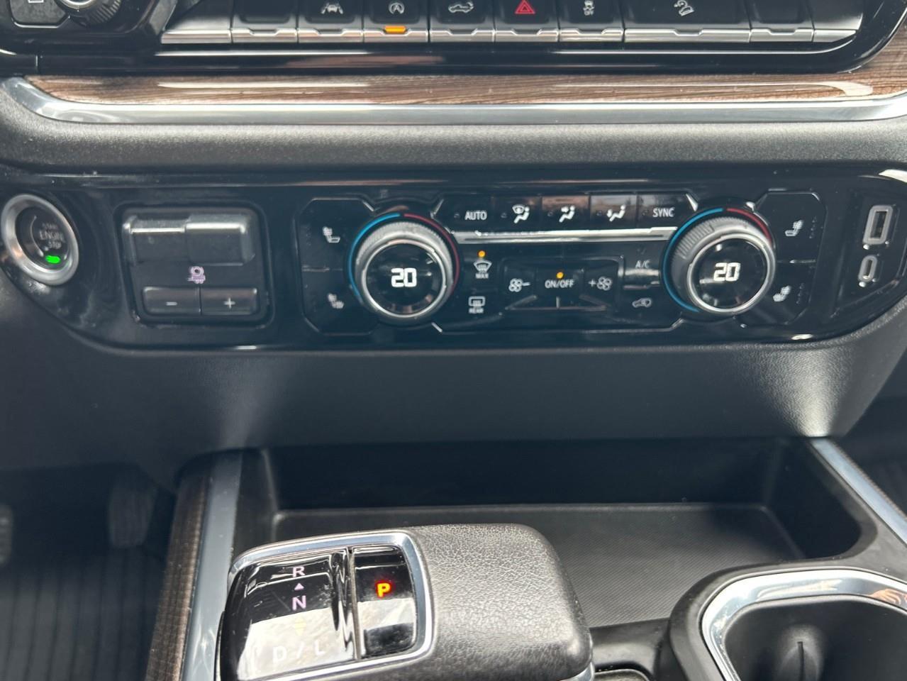 2022 Chevrolet Silverado 1500 LT Trail Boss One owner/ No accidents Photo