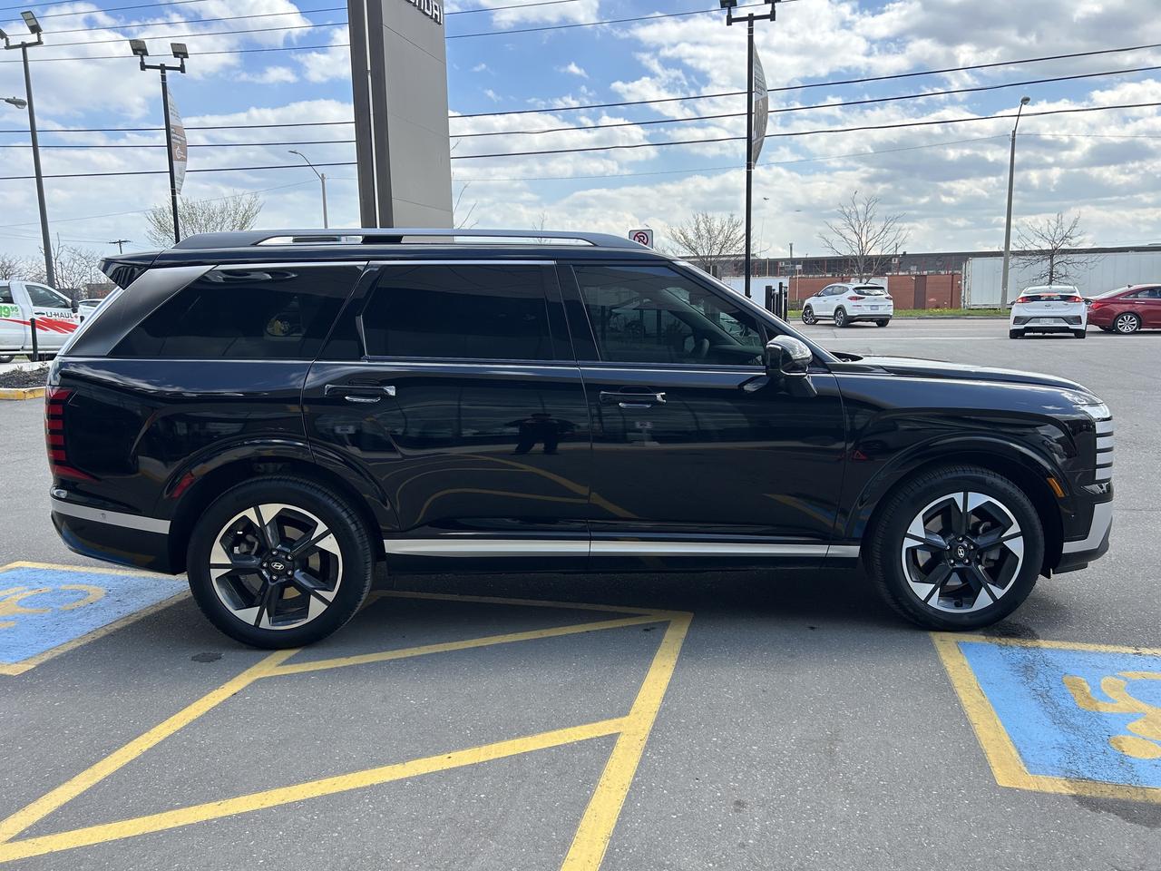 2026 Hyundai Palisade Hybrid CERTIFIED PRE-OWNED   Luxury Hybrid AWD Photo