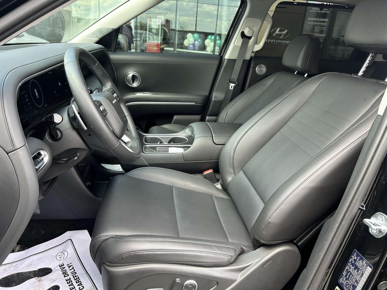 2026 Hyundai Palisade Hybrid CERTIFIED PRE-OWNED   Luxury Hybrid AWD Photo