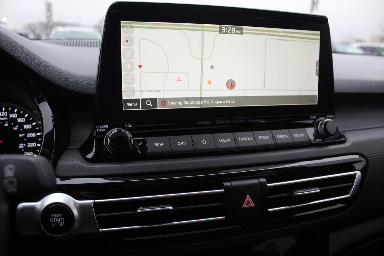 2023 Kia Seltos SX Turbo/ LEATHER/ HEATED/COOLED SEATS/ POWER SEAT Photo
