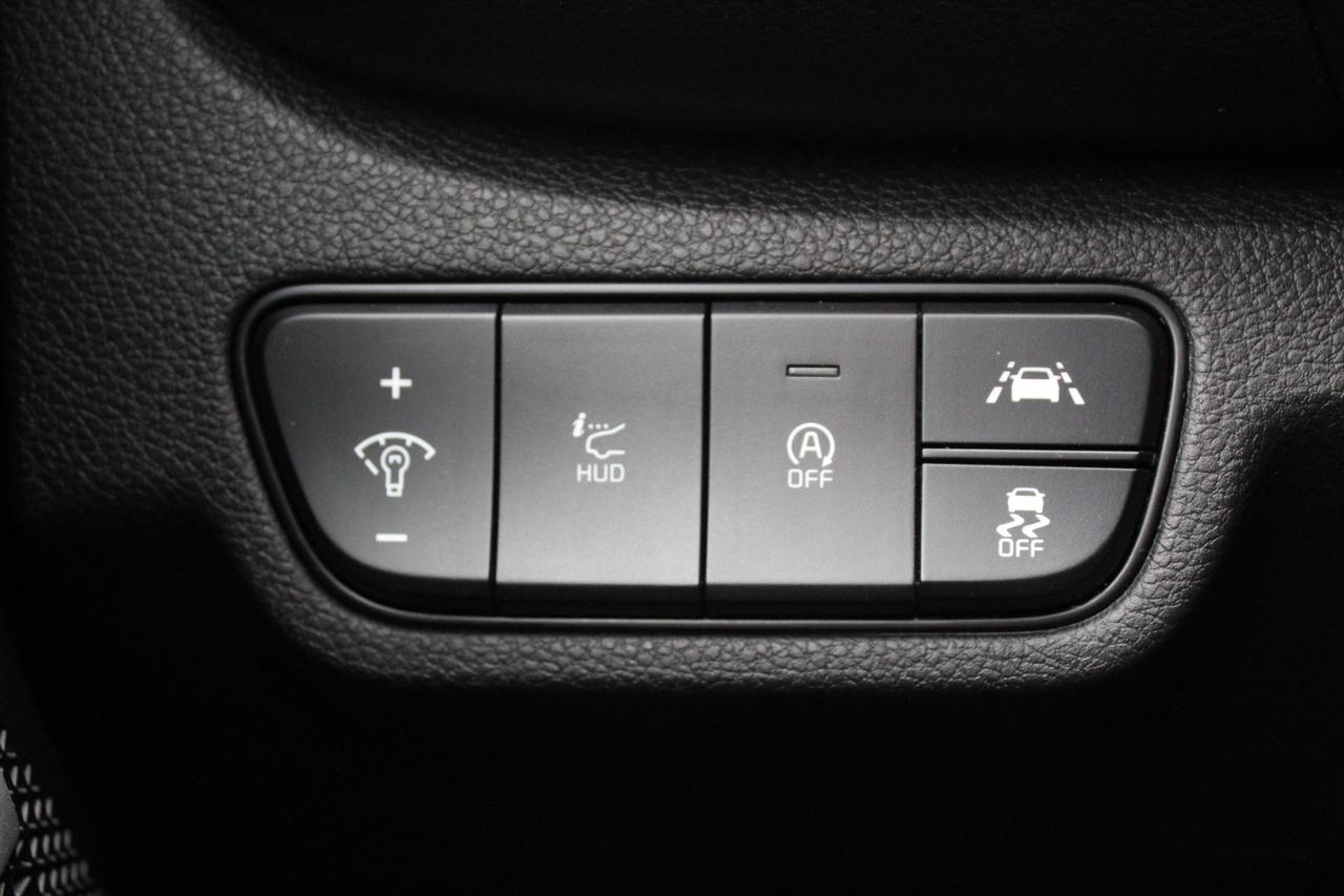 2023 Kia Seltos SX Turbo/ LEATHER/ HEATED/COOLED SEATS/ POWER SEAT Photo