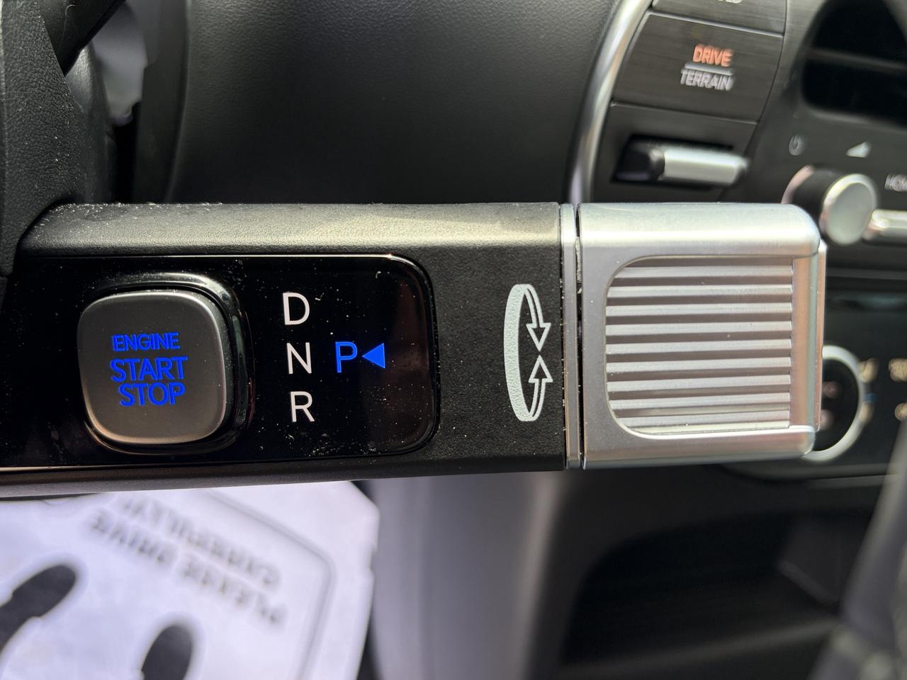 2026 Hyundai Palisade Hybrid CERTIFIED PRE-OWNED   Luxury Hybrid AWD Photo