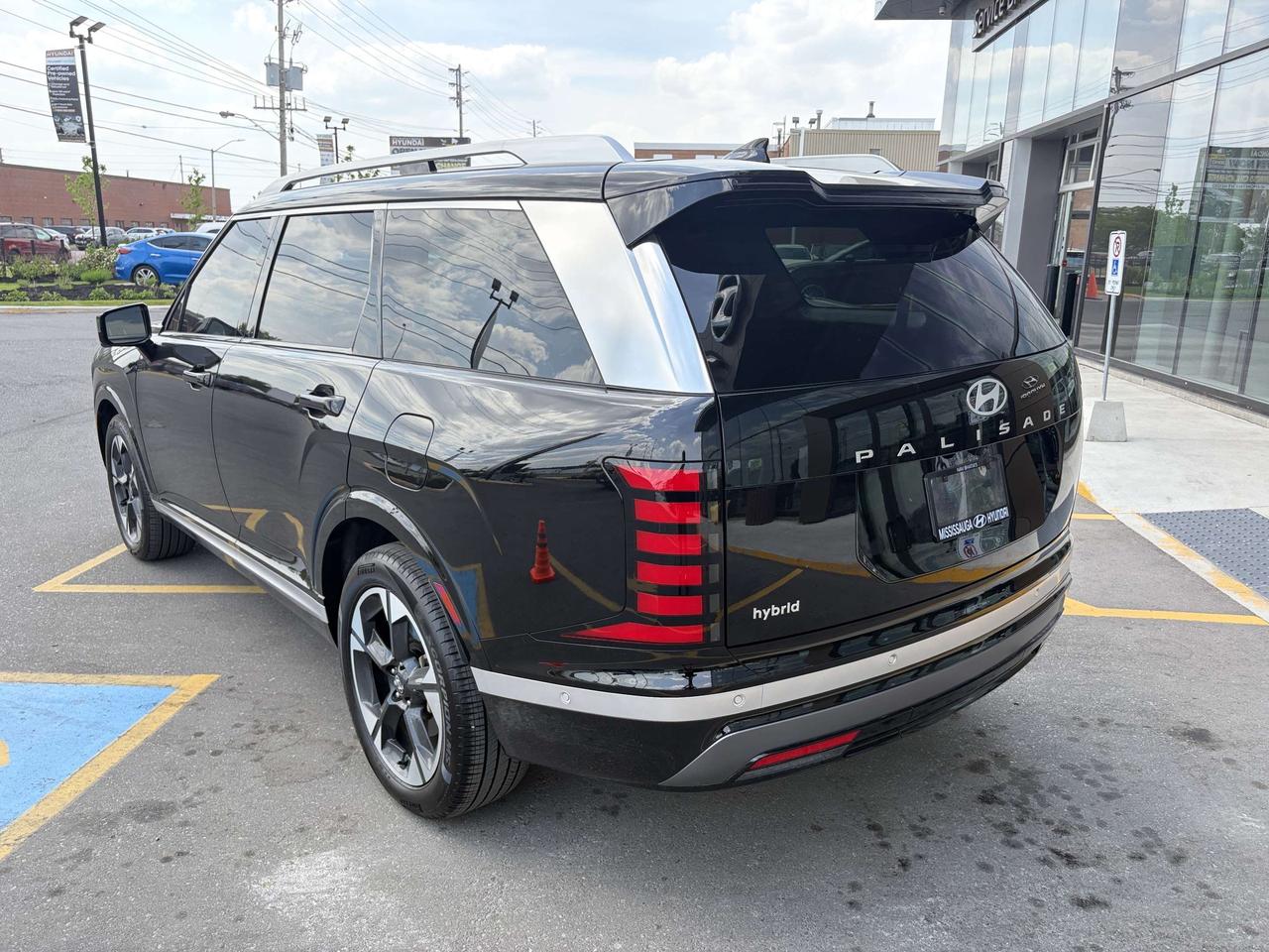2026 Hyundai Palisade Hybrid CERTIFIED PRE-OWNED   Luxury Hybrid AWD Photo