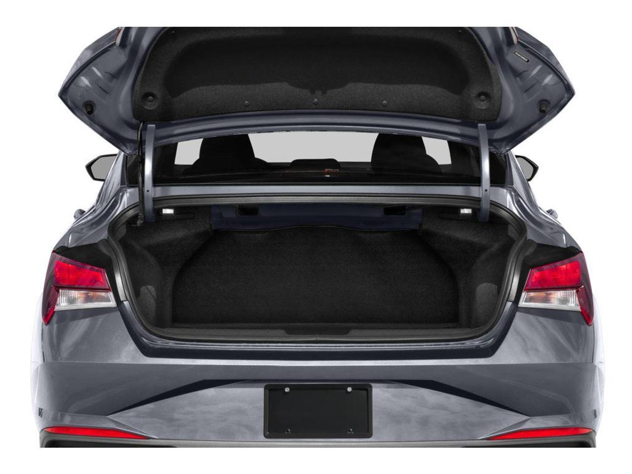 2021 Hyundai Elantra Preferred w/Sun & Tech Pkg 4dr Sedan Photo