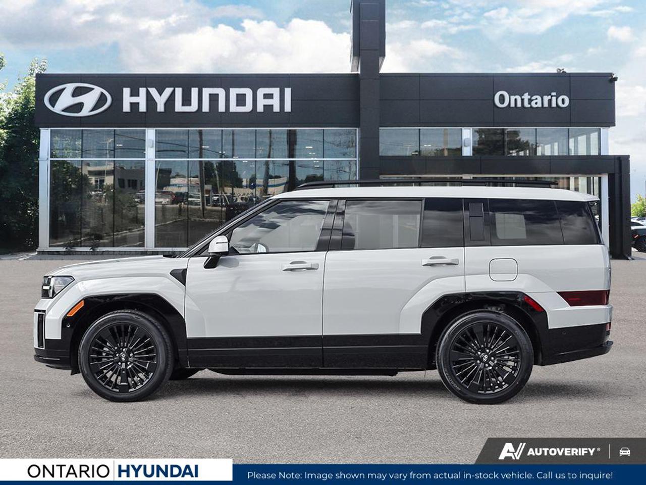 2026 Hyundai Santa Fe HEV Ultimate Calligraphy 4dr All-Wheel Drive Photo2