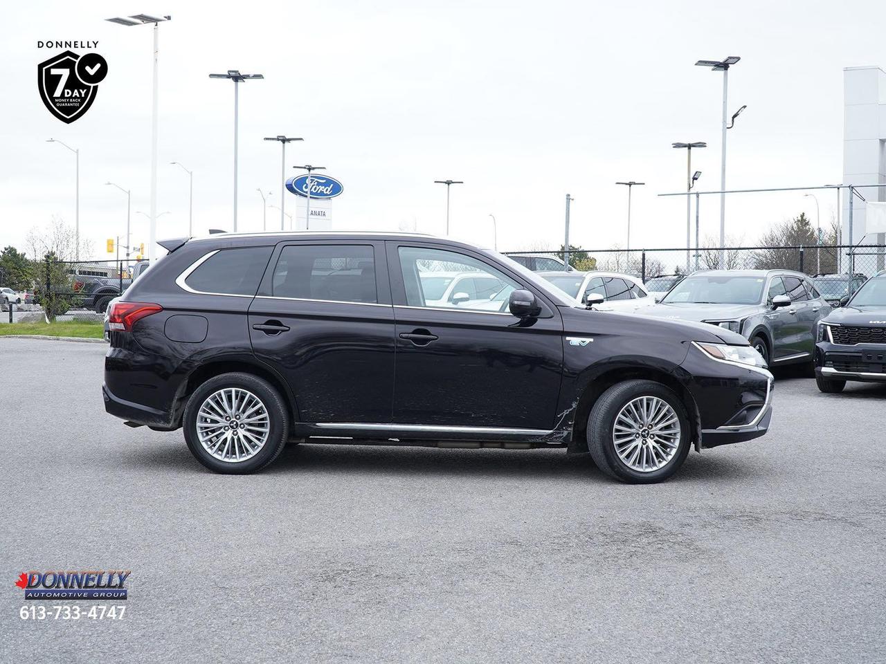 2019 Mitsubishi Outlander PHEV  Photo2