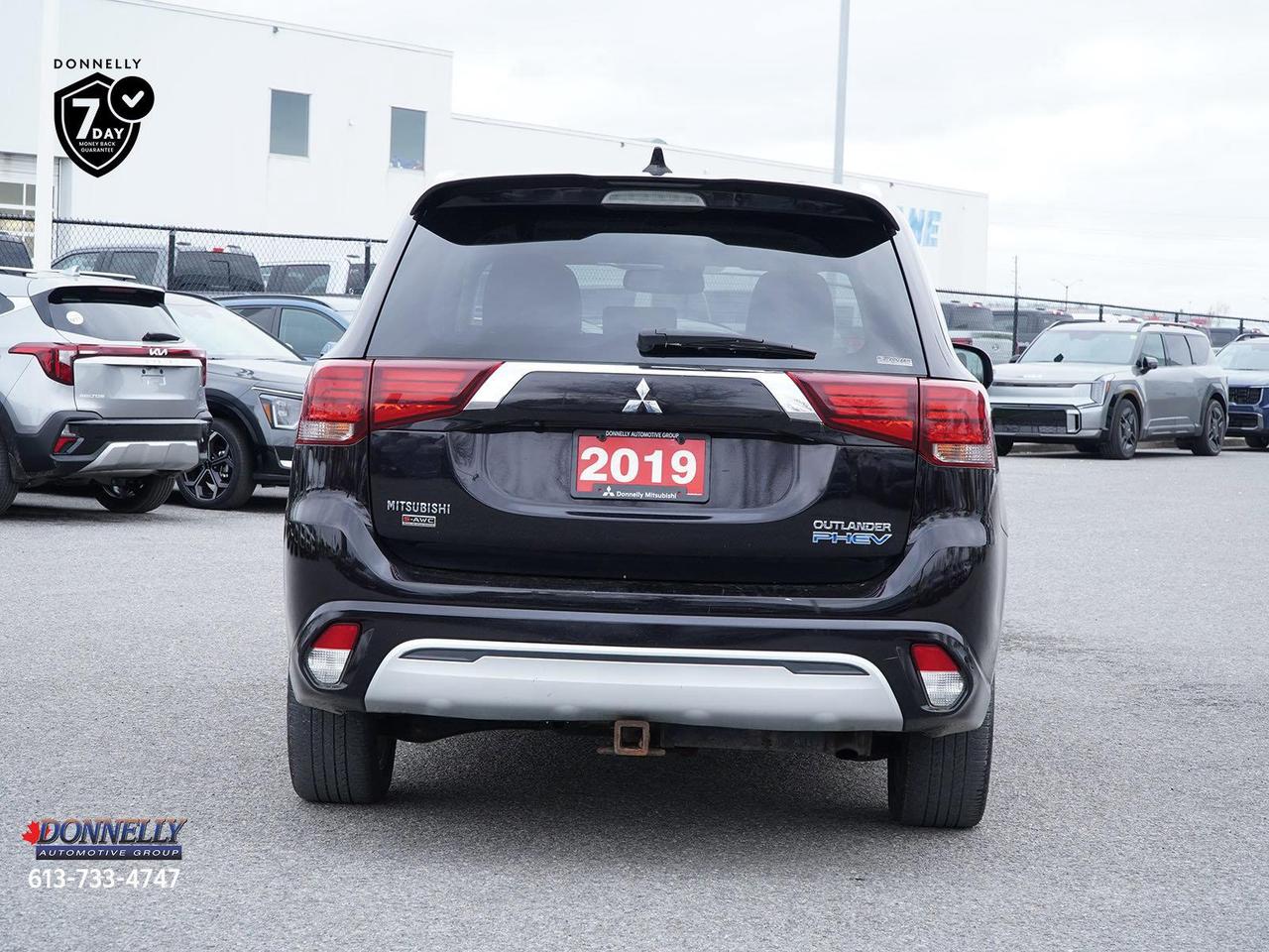 2019 Mitsubishi Outlander PHEV  Photo