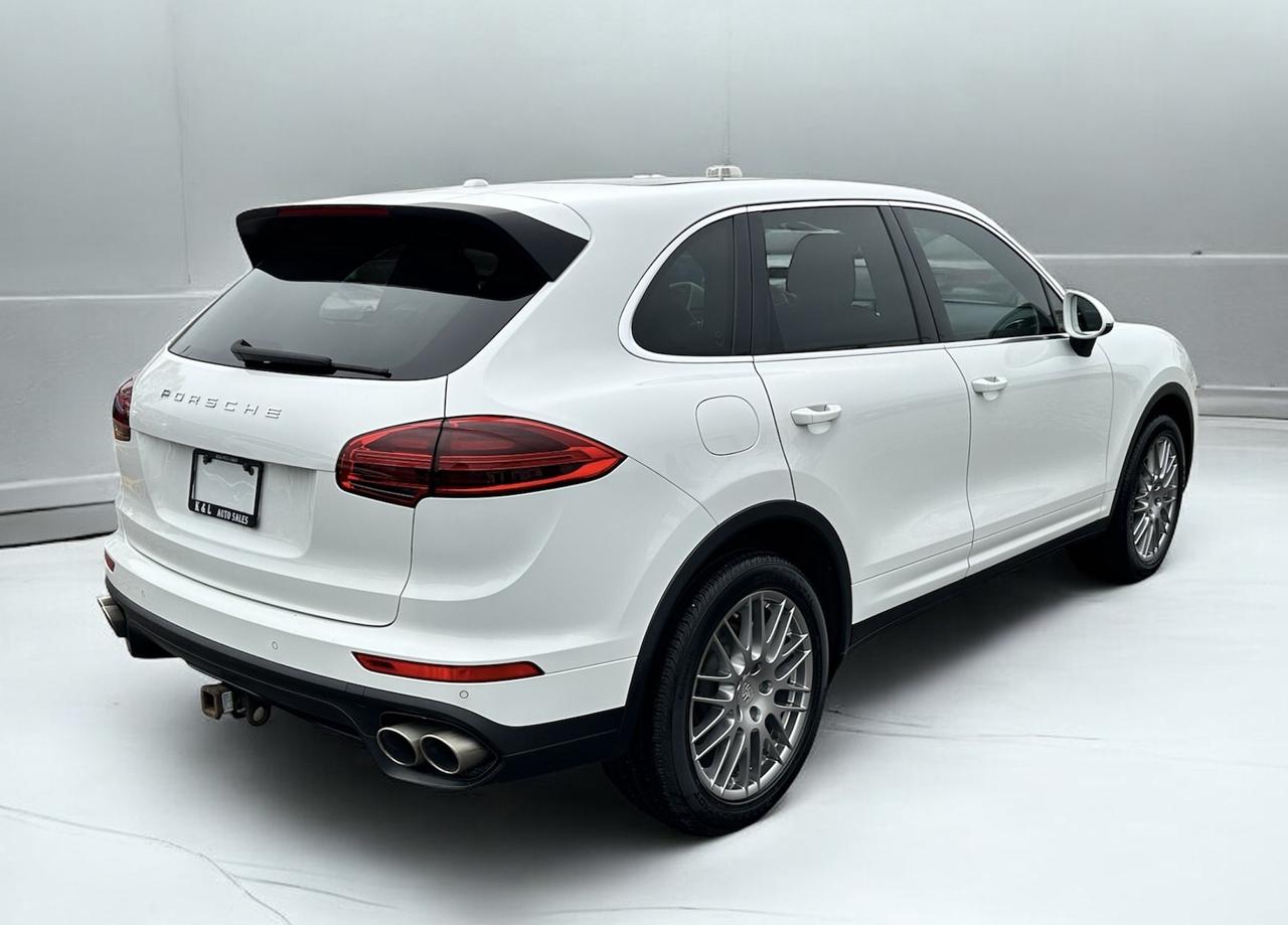 2015 Porsche Cayenne S ~ AWD ~ PANO ROOF ~ NAV ~ CERTIFIED Photo