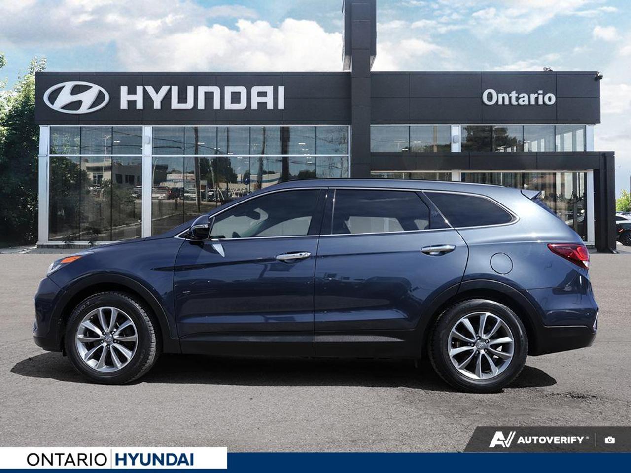 2019 Hyundai Santa Fe XL Luxury 7 Passenger (A6) 4dr All-Wheel Drive Photo2