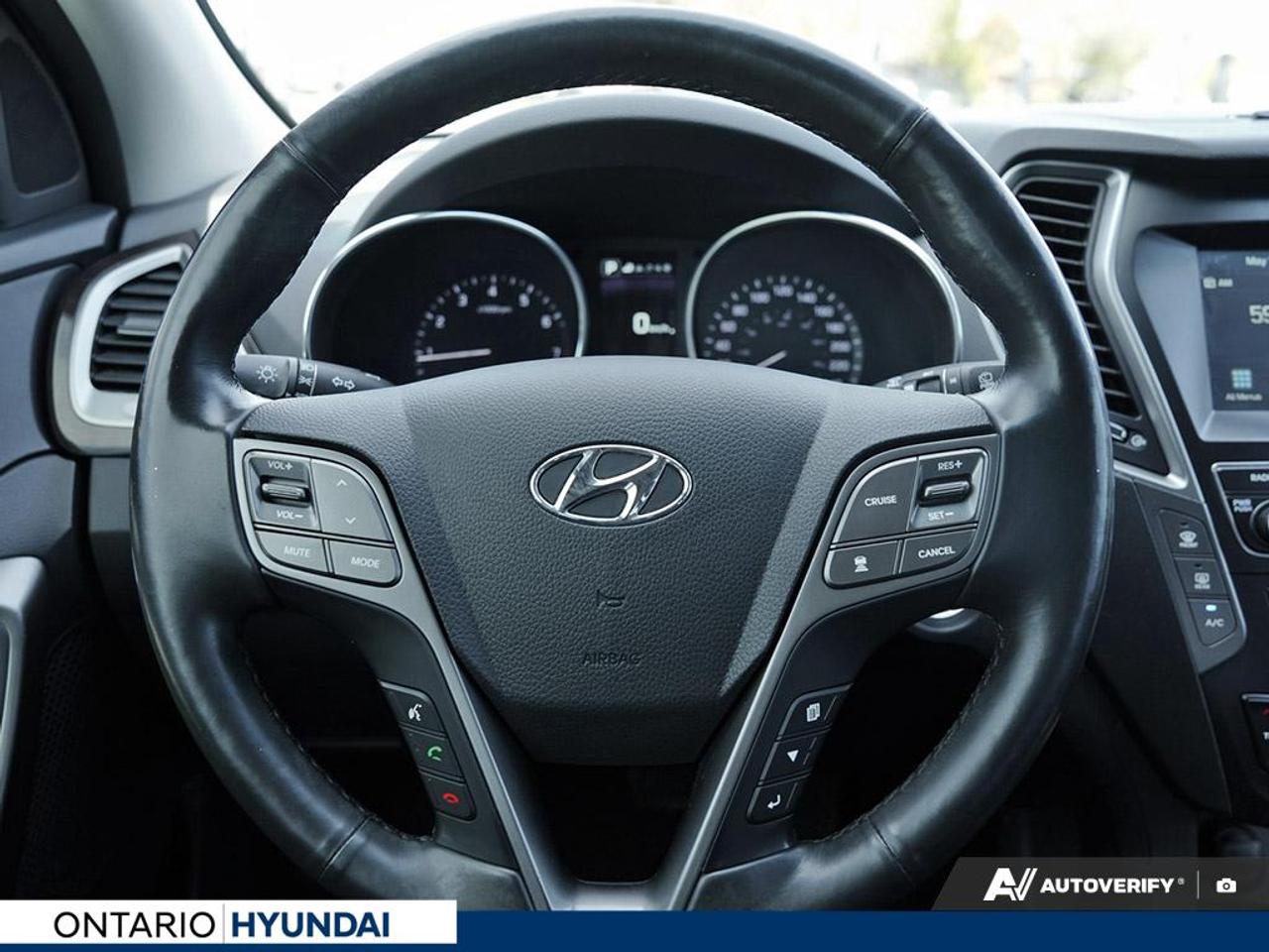 2019 Hyundai Santa Fe XL Luxury 7 Passenger (A6) 4dr All-Wheel Drive Photo
